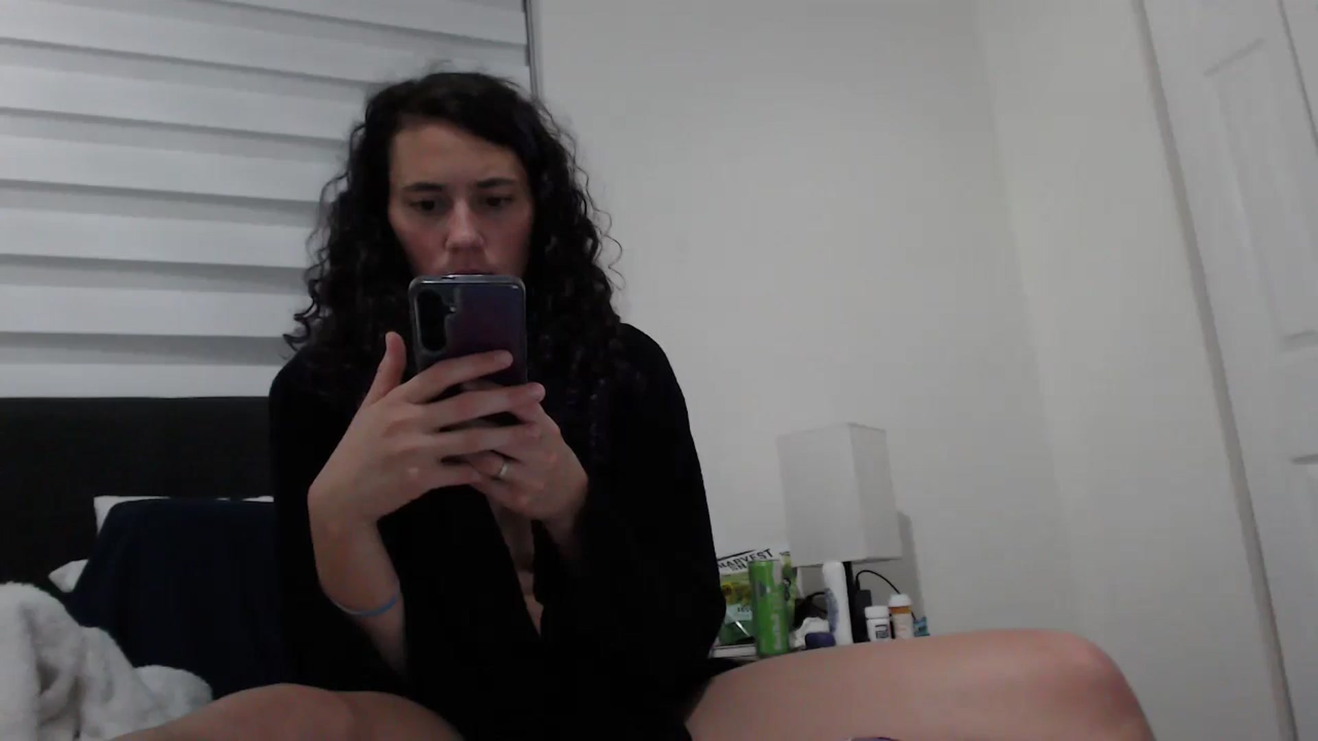 Gallery image thumbnail from Violethooper1's myfreecams stream on, 01/25/2026, 11:14 image 6 of 20
