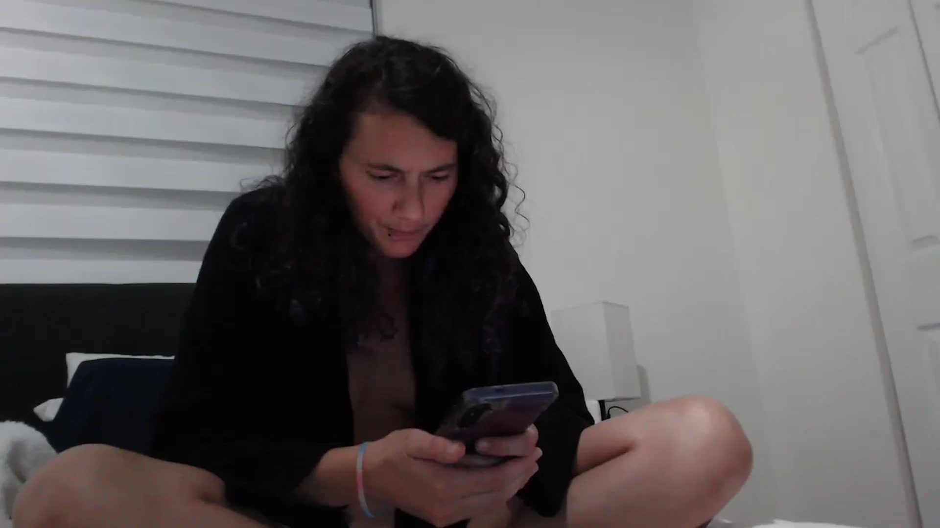 Gallery image thumbnail from Violethooper1's myfreecams stream on, 01/25/2026, 11:14 image 19 of 20