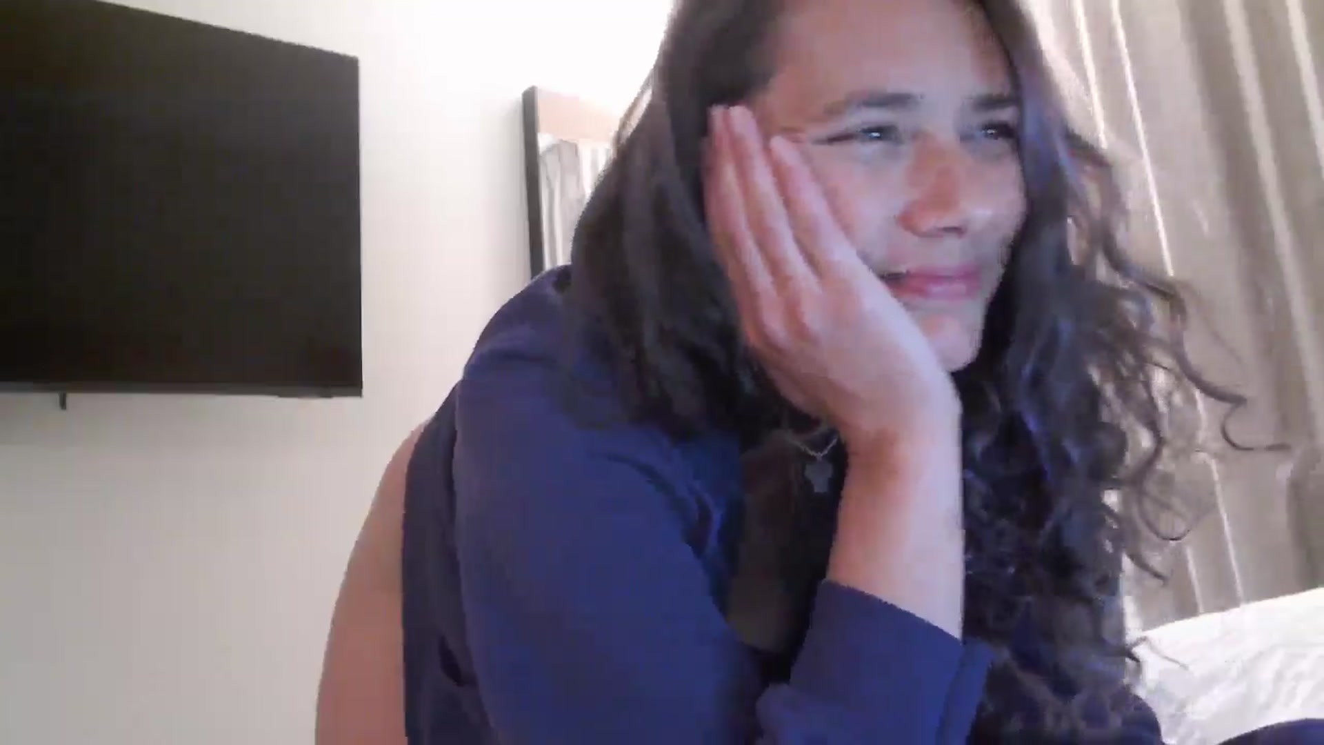 Gallery image thumbnail from Violethooper1's myfreecams stream on, 02/24/2026, 08:31 image 4 of 20