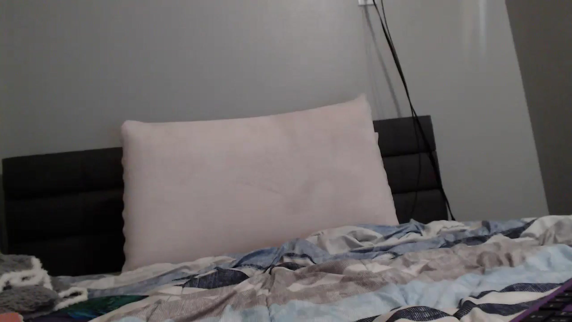 Gallery image thumbnail from Violethooper1's myfreecams stream on, 03/03/2026, 11:30 image 3 of 20