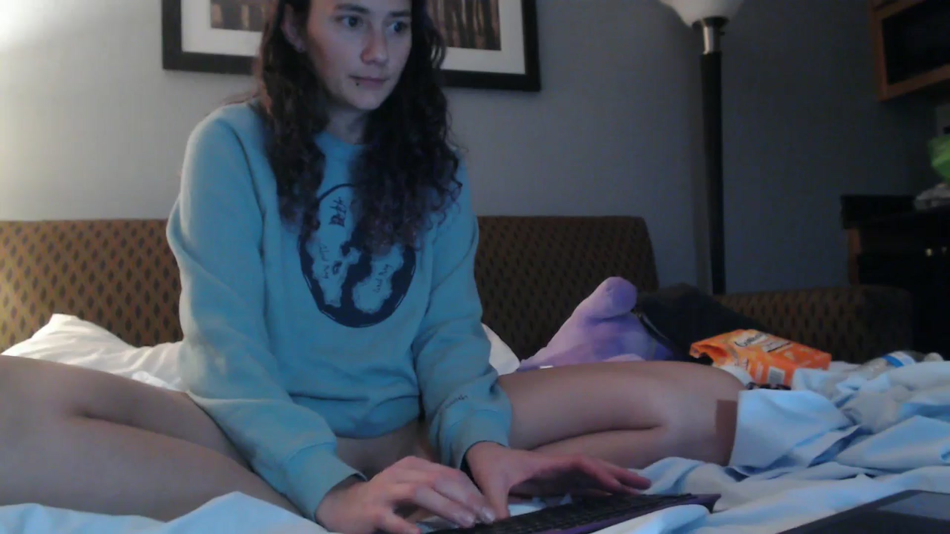Gallery image thumbnail from Violethooper1's myfreecams stream on, 03/30/2026, 12:12 image 15 of 20