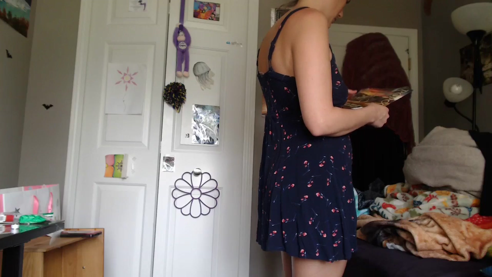 Gallery image thumbnail from Violethooper1's myfreecams stream on, 04/27/2026, 15:24 image 3 of 20