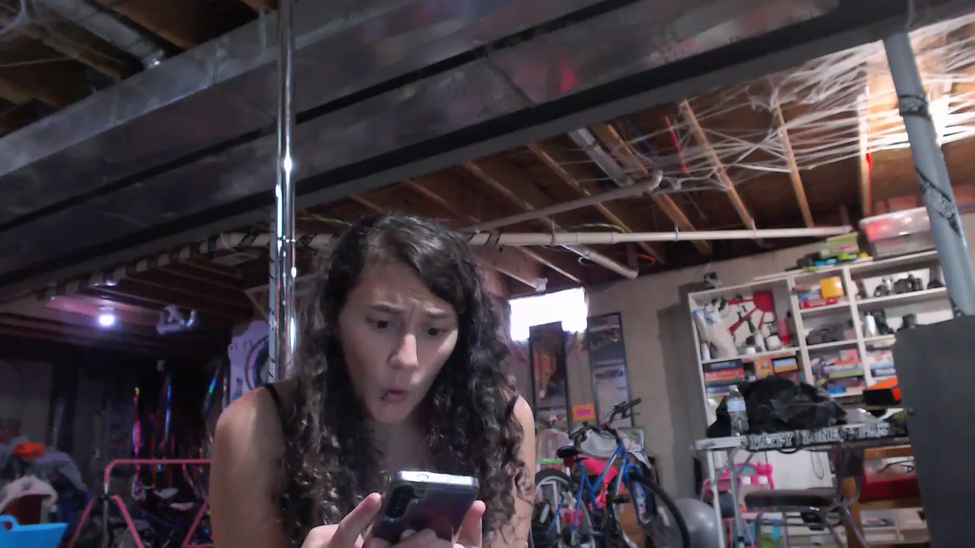 Gallery image thumbnail from Violethooper1's myfreecams stream on, 05/01/2026, 18:52 image 3 of 20