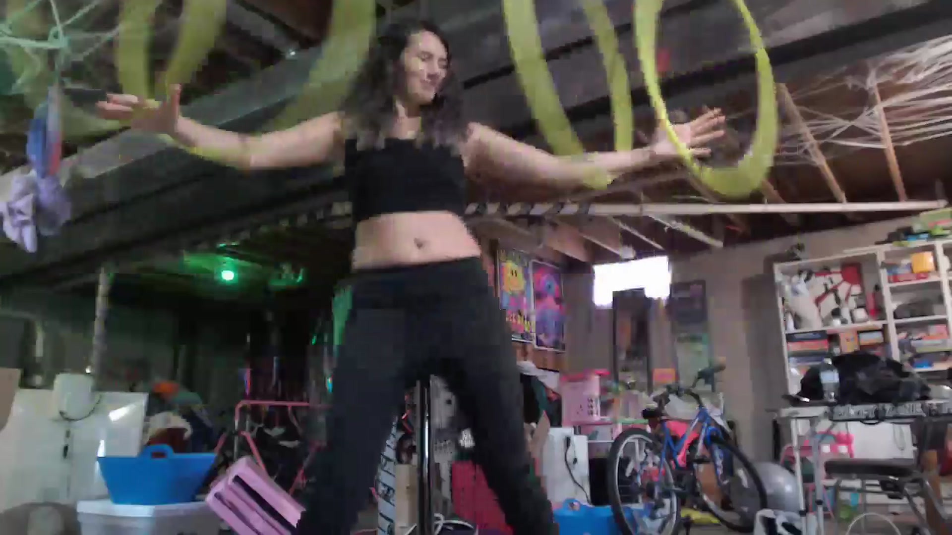 Gallery image thumbnail from Violethooper1's myfreecams stream on, 05/01/2026, 18:52 image 10 of 20