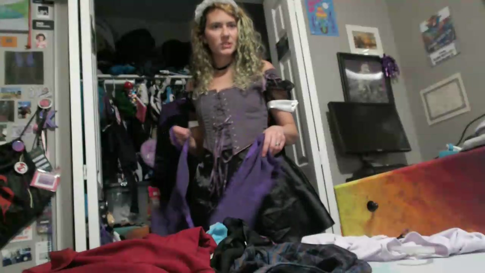 Gallery image thumbnail from Violethooper1's myfreecams stream on, 05/05/2026, 16:02 image 7 of 20