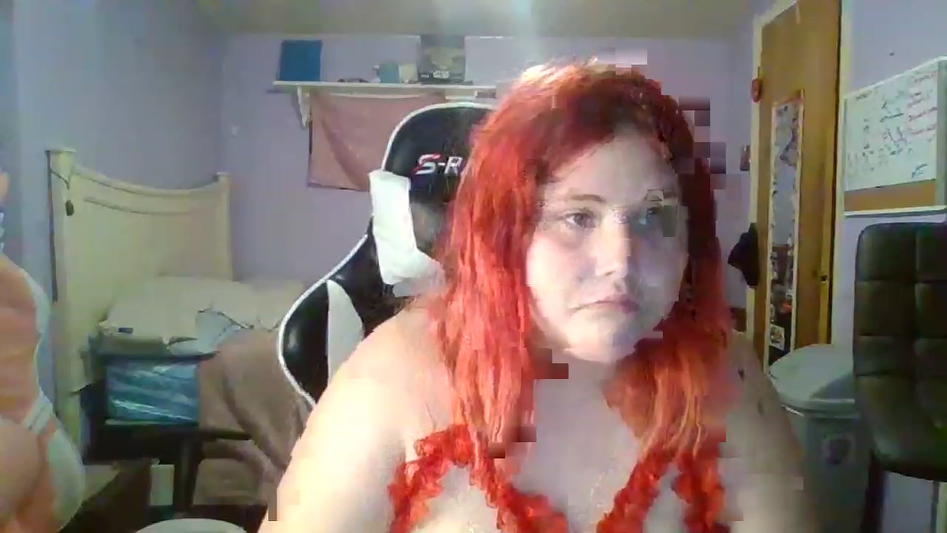 Gallery image thumbnail from Violetskiess1's myfreecams stream on, 11/25/2022, 03:33 image 10 of 20
