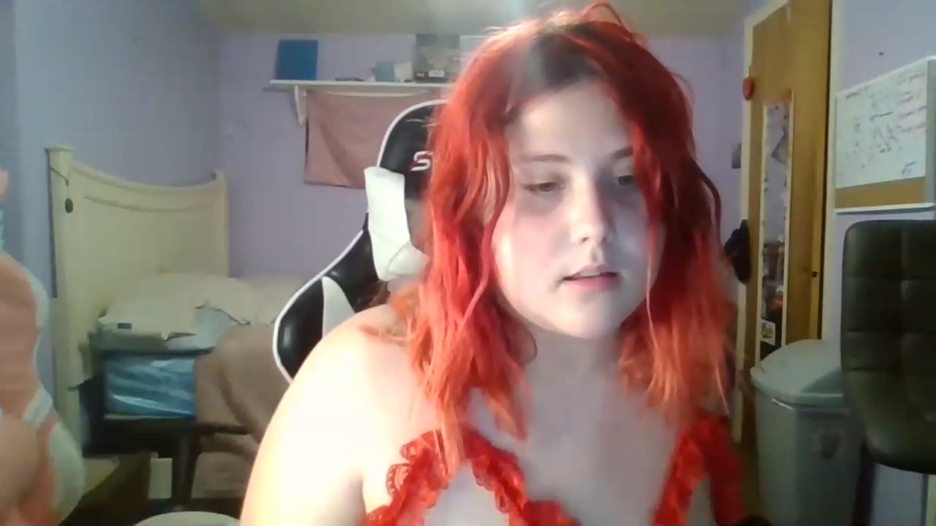 Gallery image thumbnail from Violetskiess1's myfreecams stream on, 11/25/2022, 03:33 image 20 of 20