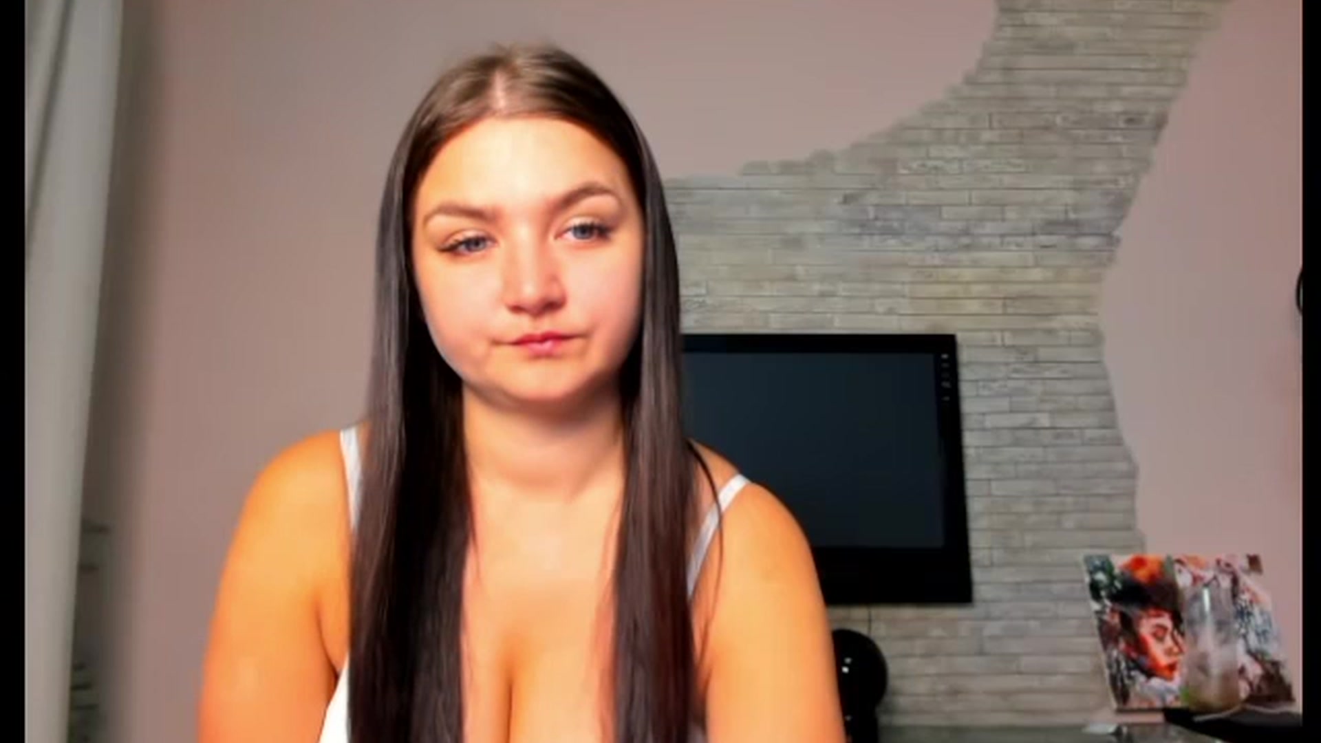 Gallery image thumbnail from ViolettStar's myfreecams stream on, 04/14/2025, 01:41 image 8 of 20