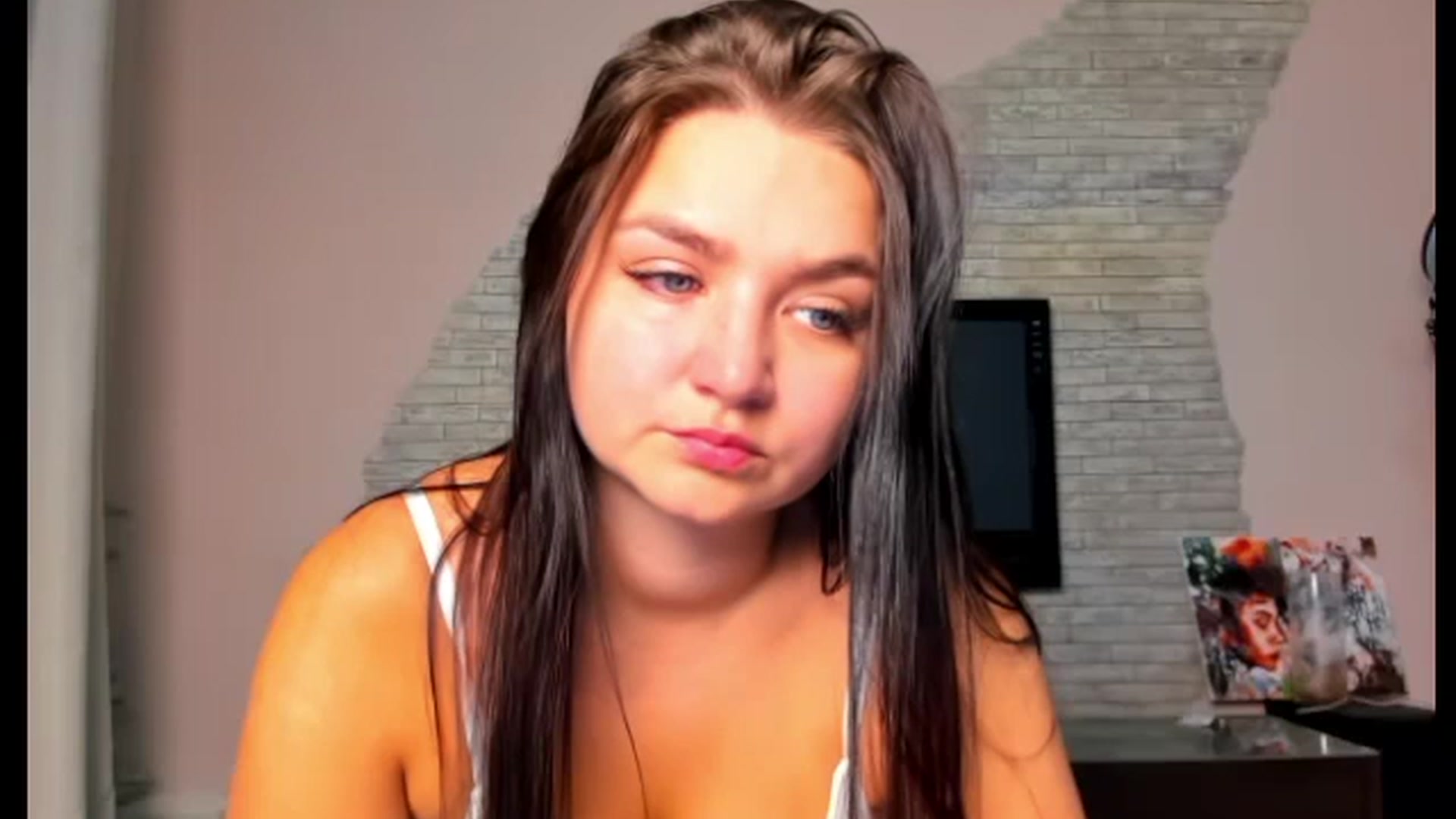 Gallery image thumbnail from ViolettStar's myfreecams stream on, 04/14/2025, 02:52 image 15 of 20