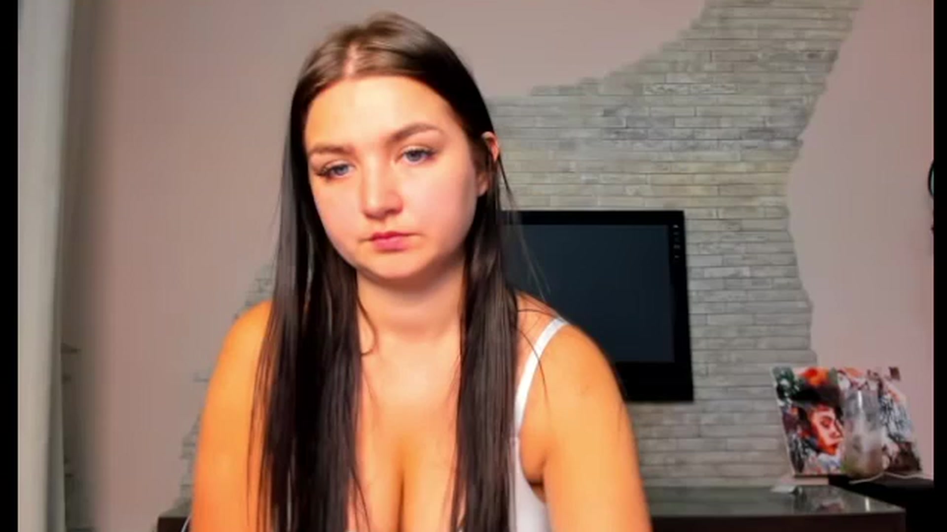 Gallery image thumbnail from ViolettStar's myfreecams stream on, 04/14/2025, 02:52 image 7 of 20