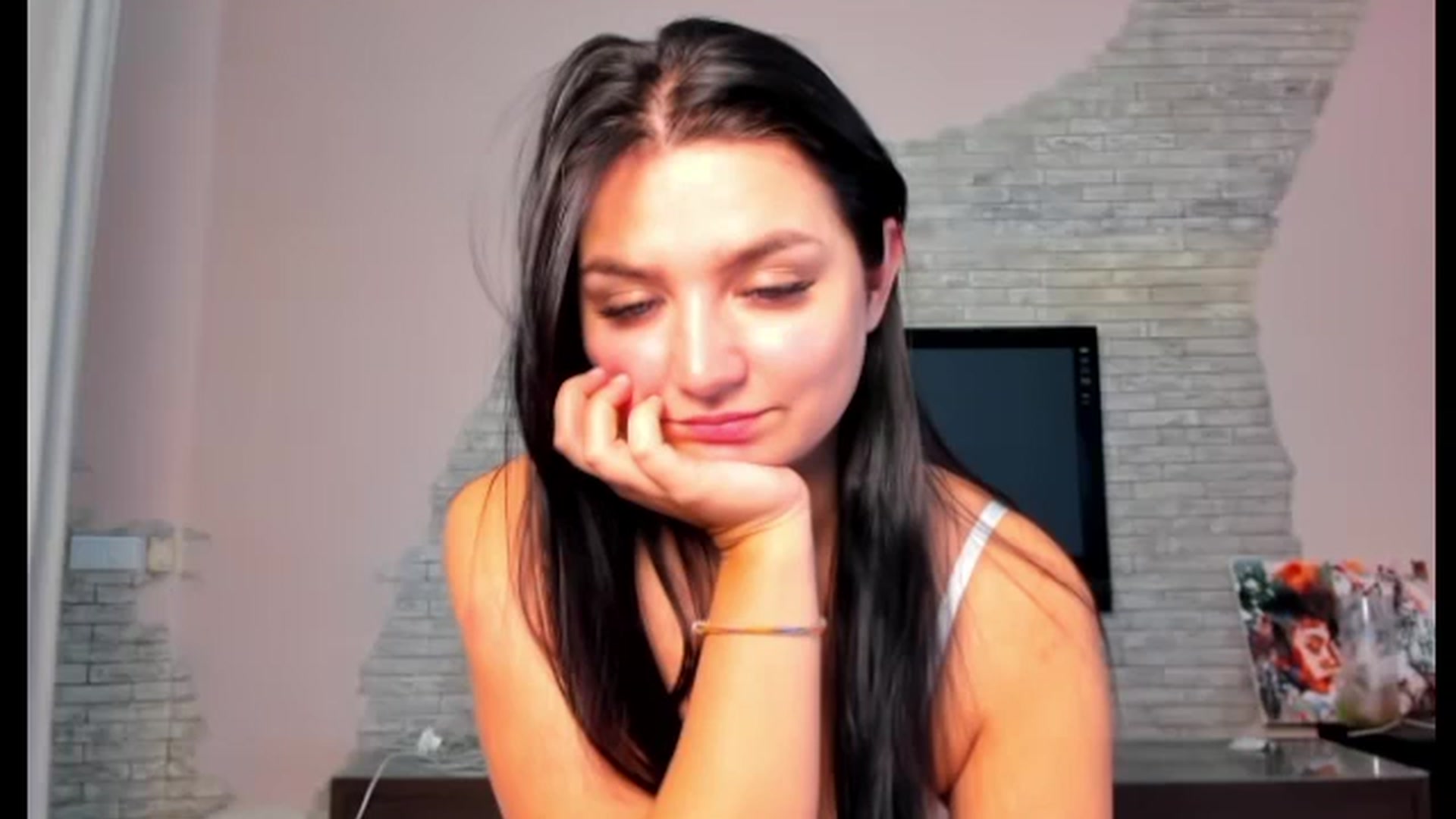Gallery image thumbnail from ViolettStar's myfreecams stream on, 04/22/2025, 03:39 image 19 of 20