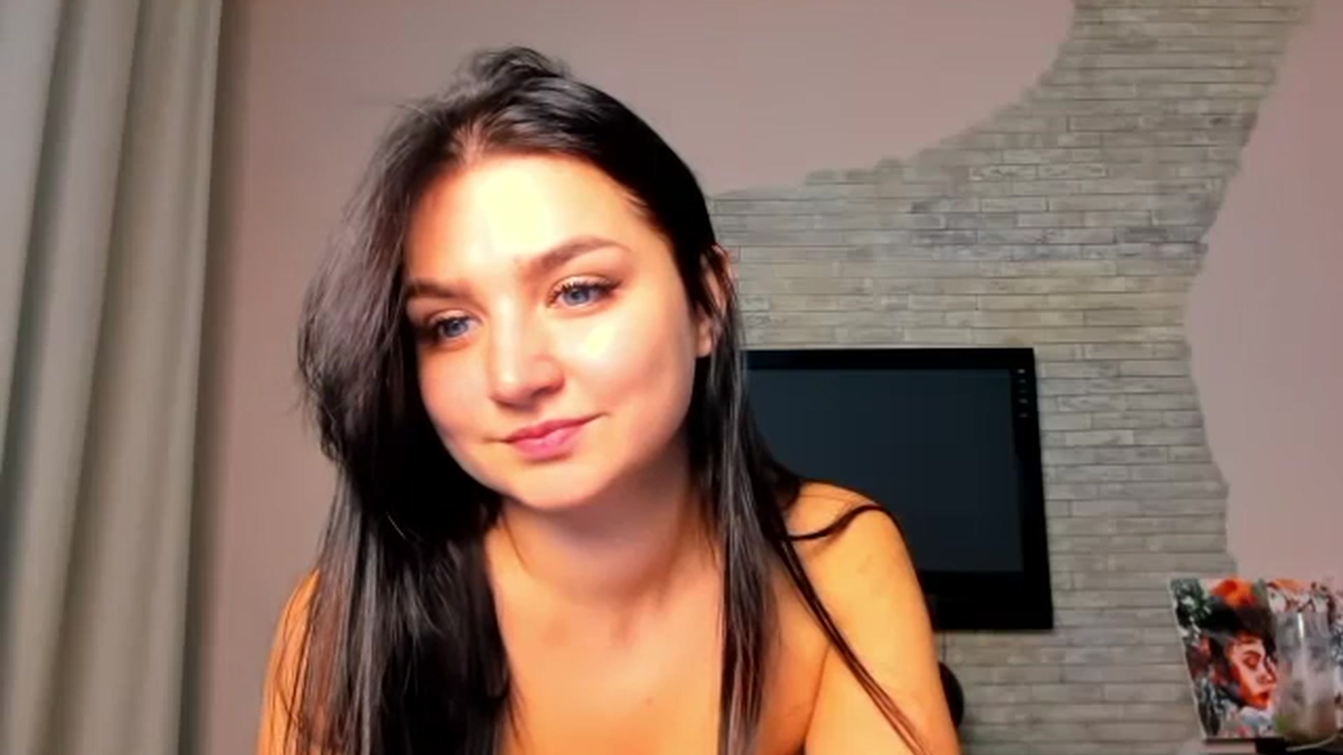 Gallery image thumbnail from ViolettStar's myfreecams stream on, 04/23/2025, 24:50 image 7 of 20