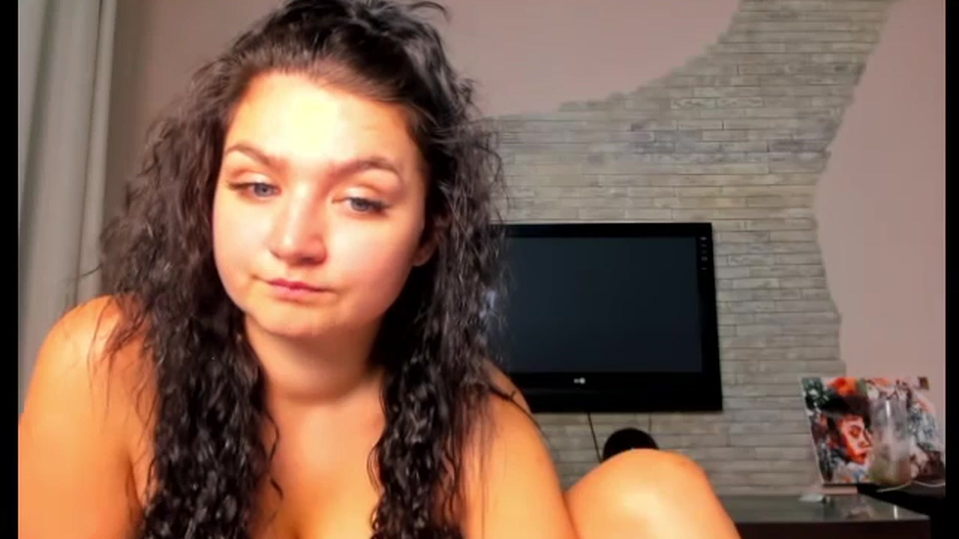 Gallery image thumbnail from ViolettStar's myfreecams stream on, 04/28/2025, 04:13 image 14 of 20