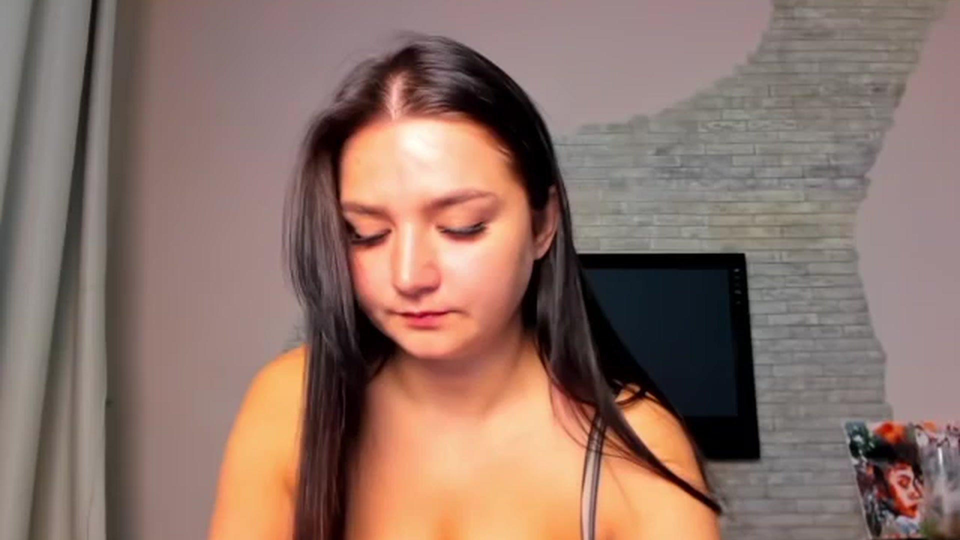 Gallery image thumbnail from ViolettStar's myfreecams stream on, 05/14/2025, 02:02 image 6 of 20