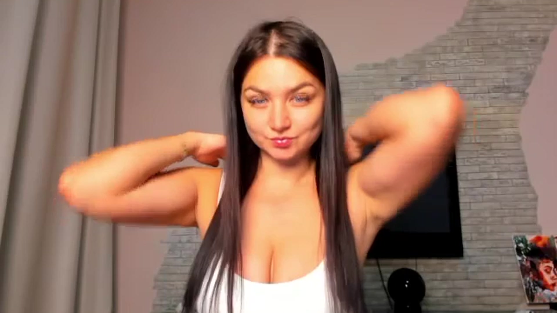 Gallery image thumbnail from ViolettStar's myfreecams stream on, 05/16/2025, 24:41 image 7 of 20
