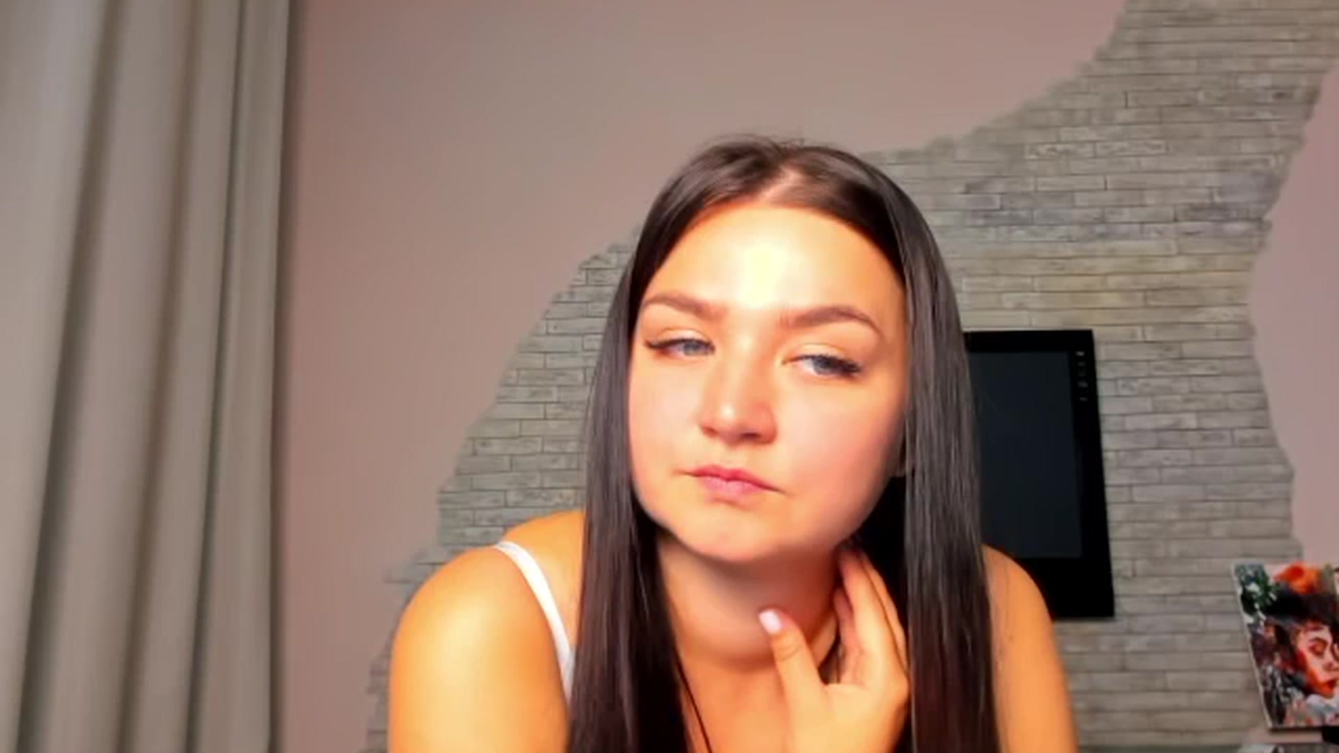 Gallery image thumbnail from ViolettStar's myfreecams stream on, 05/16/2025, 03:20 image 10 of 20