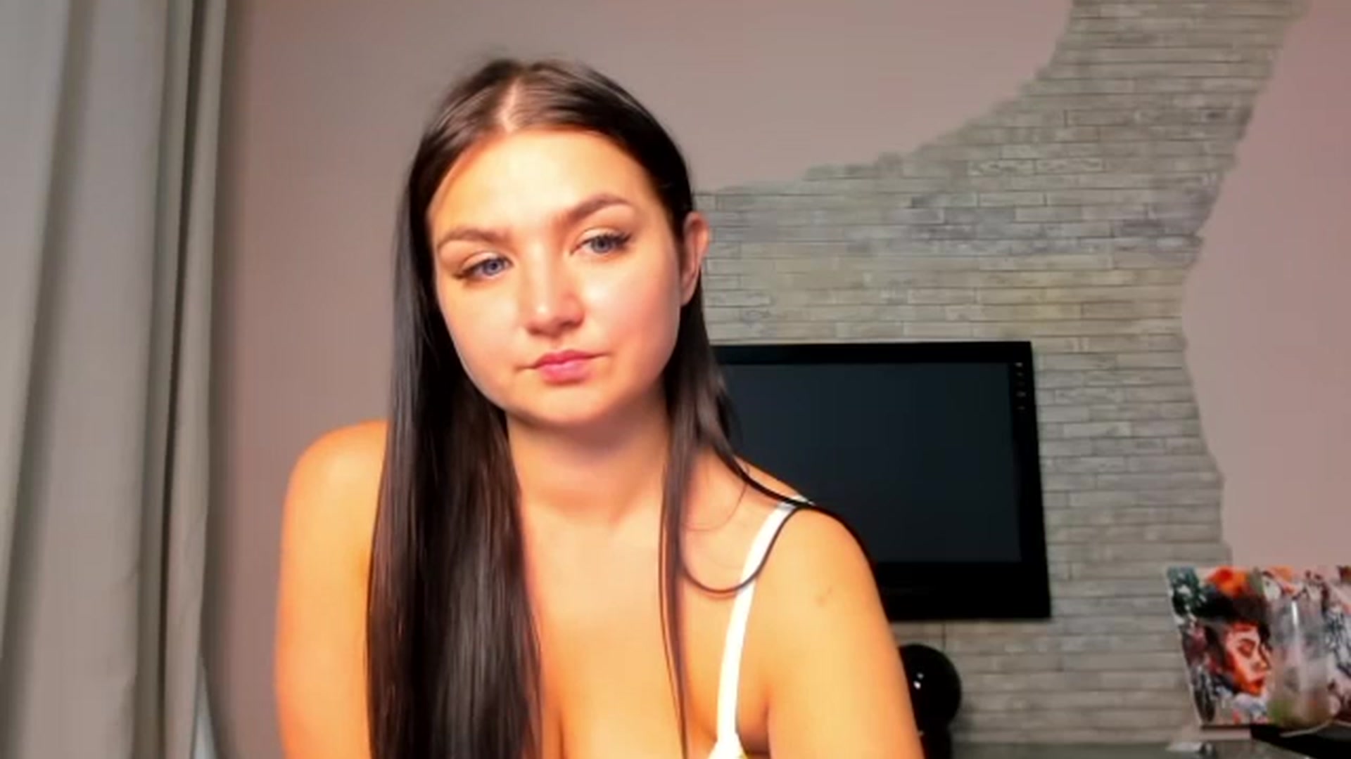 Gallery image thumbnail from ViolettStar's myfreecams stream on, 05/28/2025, 04:15 image 16 of 20