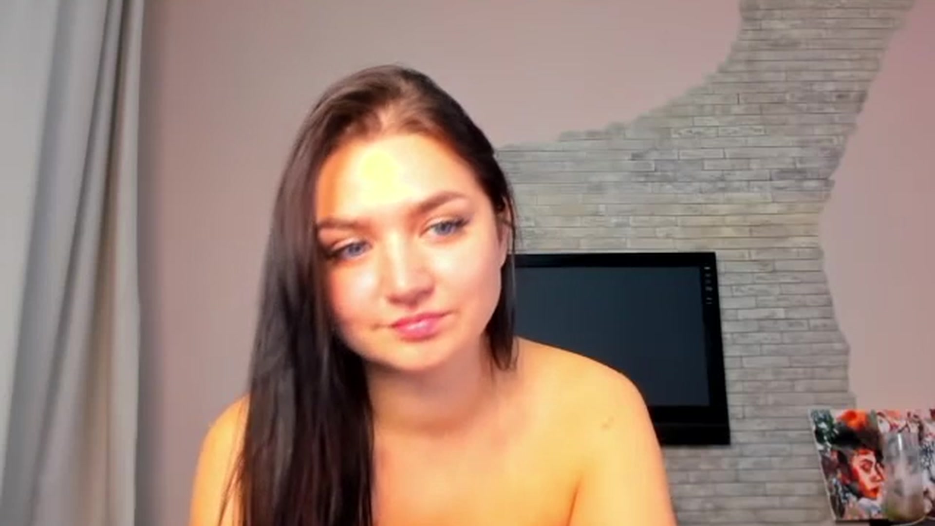 Gallery image thumbnail from ViolettStar's myfreecams stream on, 05/29/2025, 01:33 image 20 of 20