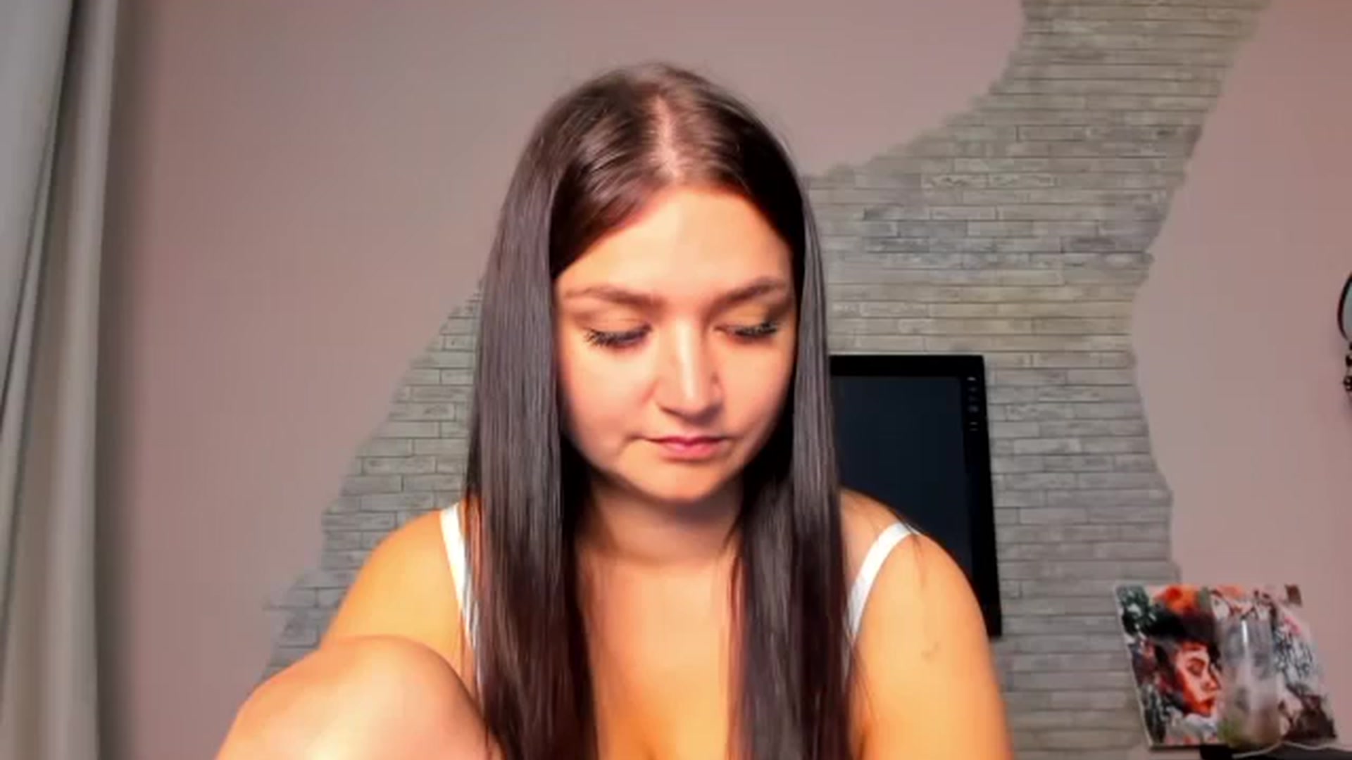 Gallery image thumbnail from ViolettStar's myfreecams stream on, 06/03/2025, 01:50 image 5 of 20