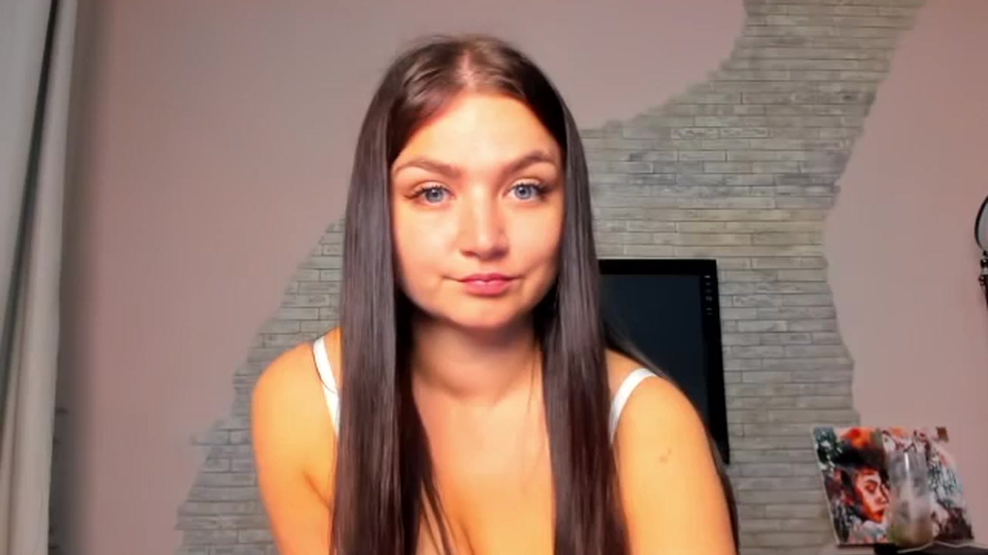 Gallery image thumbnail from ViolettStar's myfreecams stream on, 06/03/2025, 01:50 image 15 of 20
