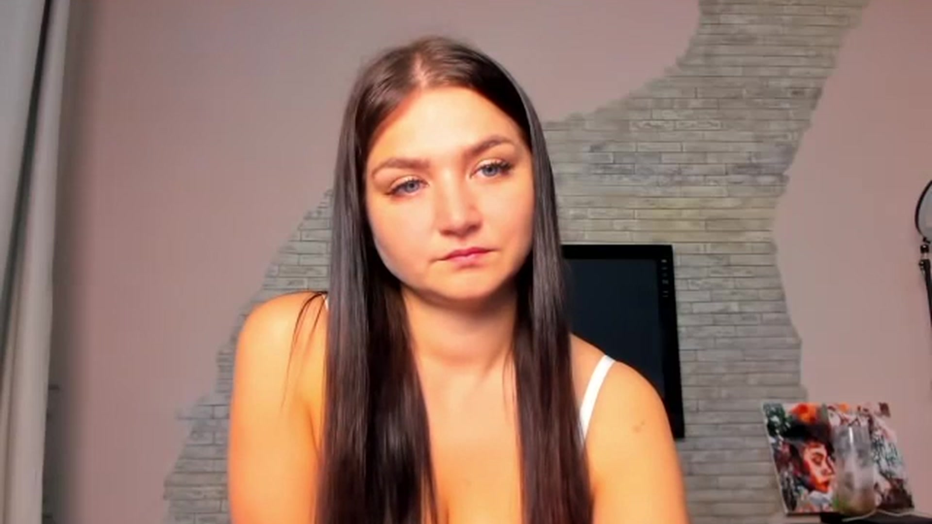 Gallery image thumbnail from ViolettStar's myfreecams stream on, 06/03/2025, 02:28 image 7 of 20