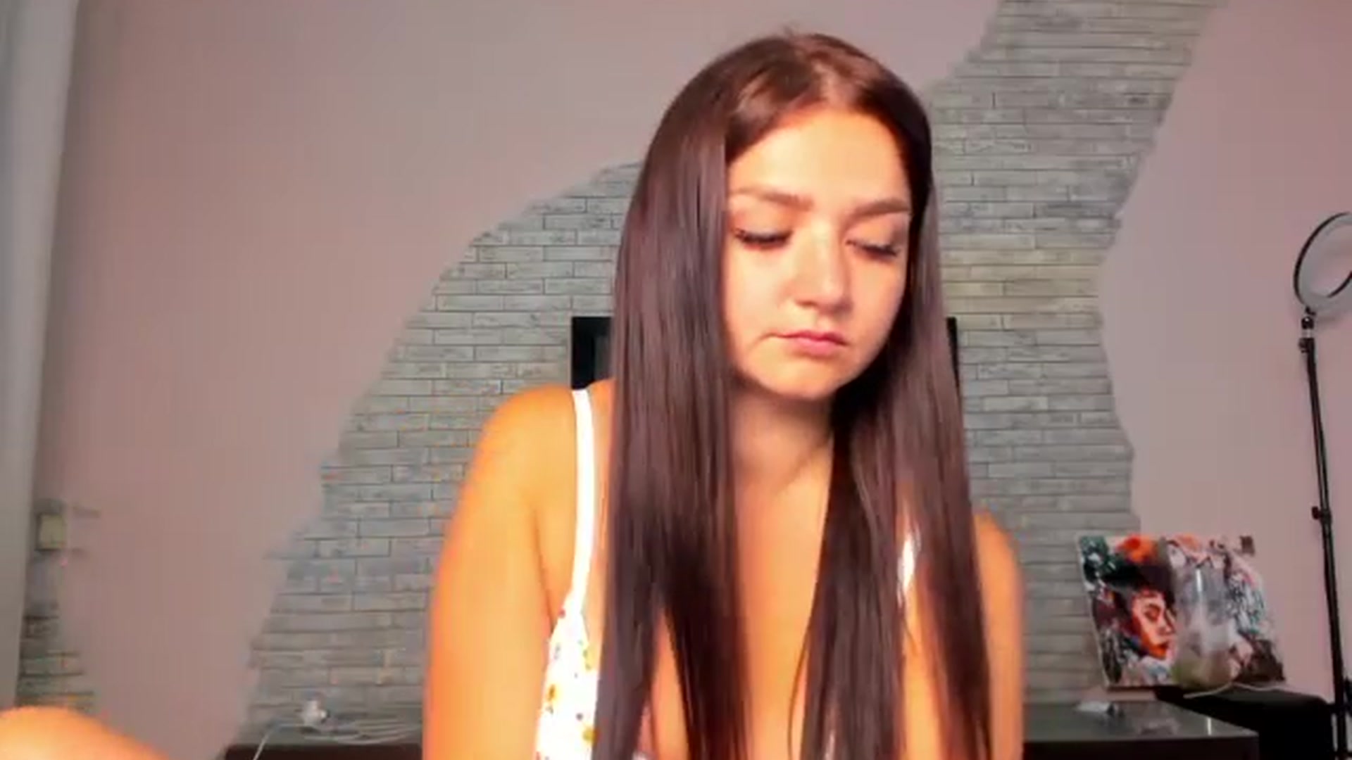 Gallery image thumbnail from ViolettStar's myfreecams stream on, 06/18/2025, 01:00 image 19 of 20