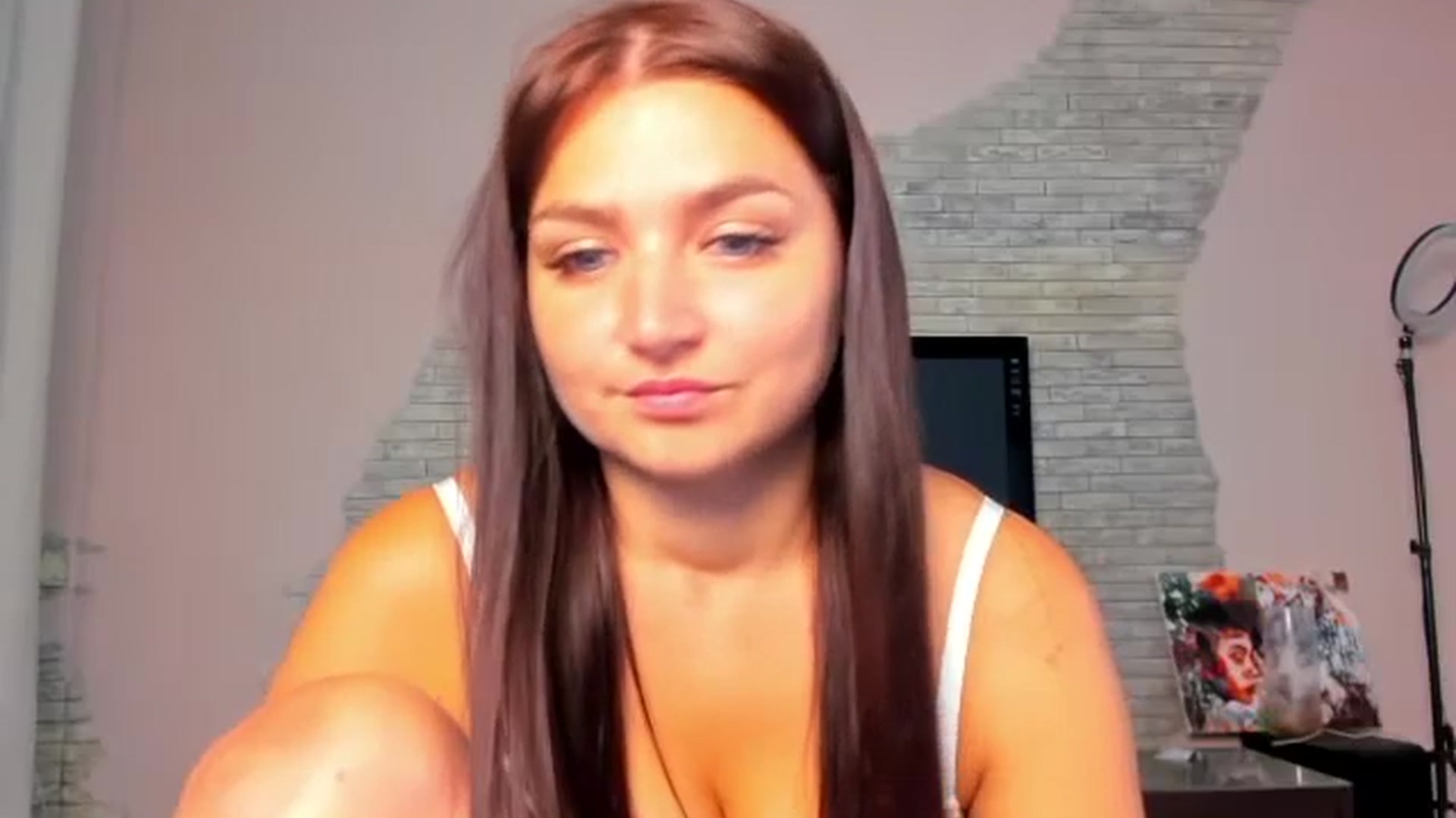 Gallery image thumbnail from ViolettStar's myfreecams stream on, 06/18/2025, 02:42 image 13 of 20