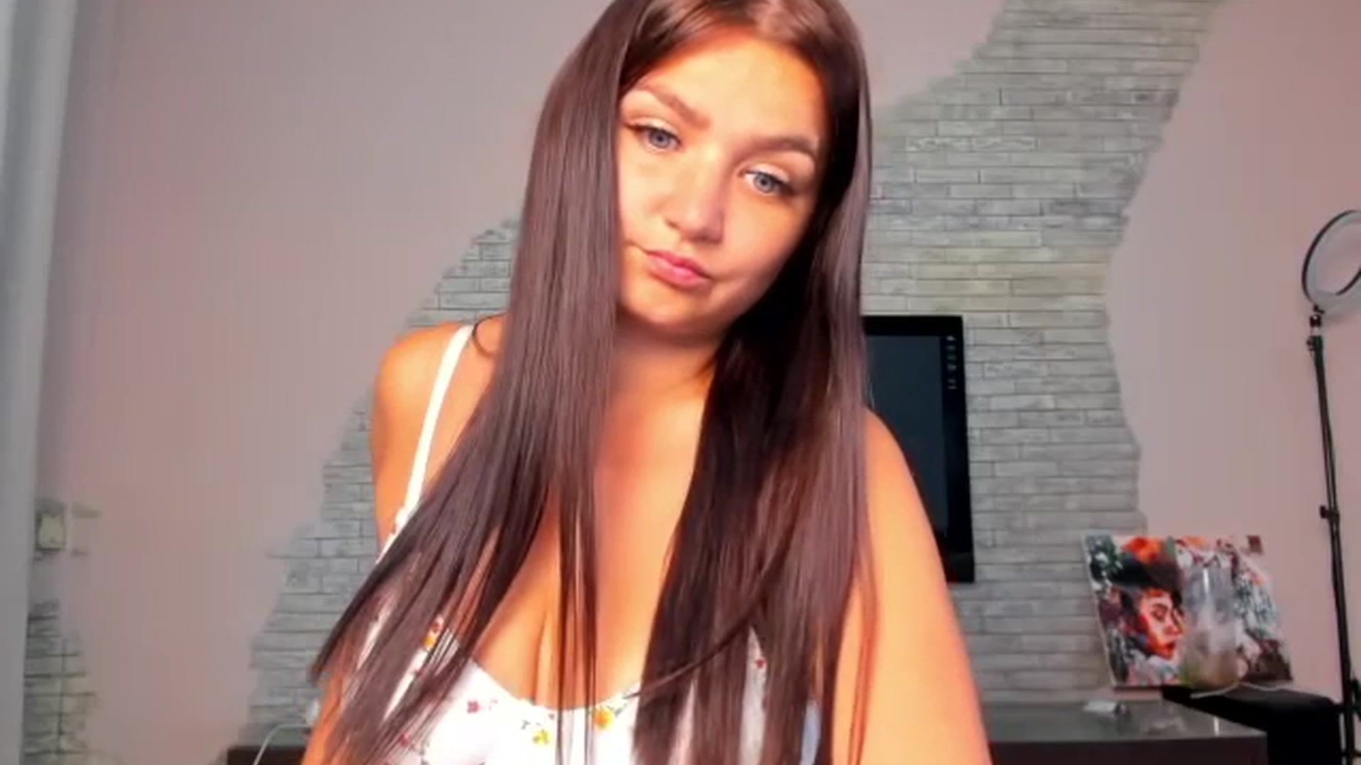 Gallery image thumbnail from ViolettStar's myfreecams stream on, 06/18/2025, 03:54 image 3 of 20
