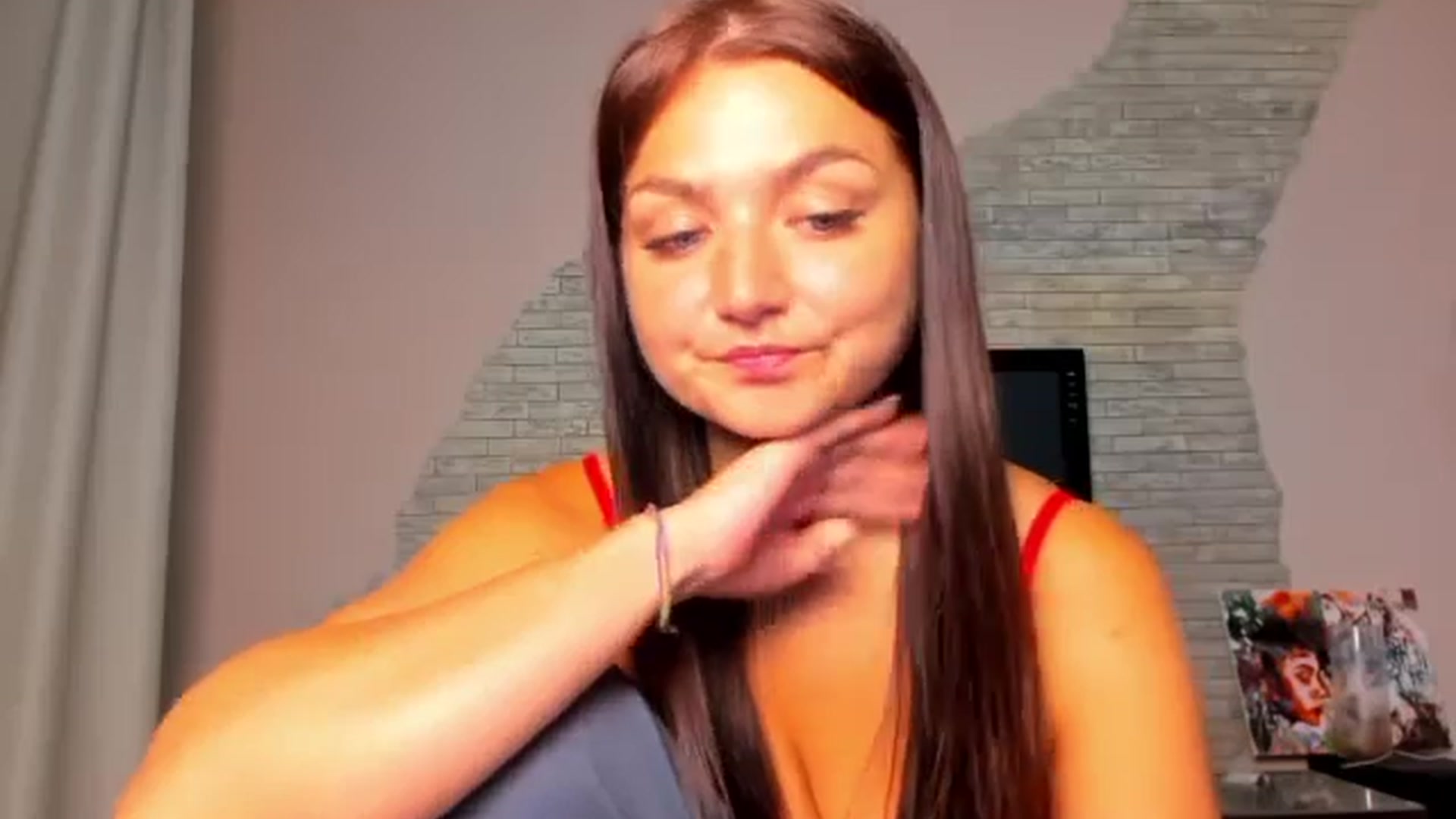 Gallery image thumbnail from ViolettStar's myfreecams stream on, 06/24/2025, 01:55 image 12 of 20