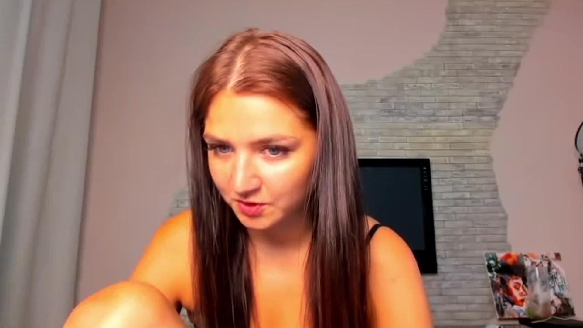 Gallery image thumbnail from ViolettStar's myfreecams stream on, 06/26/2025, 01:08 image 13 of 20