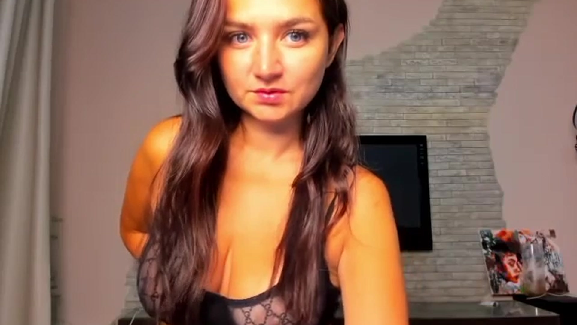Gallery image thumbnail from ViolettStar's myfreecams stream on, 07/15/2025, 24:09 image 9 of 20
