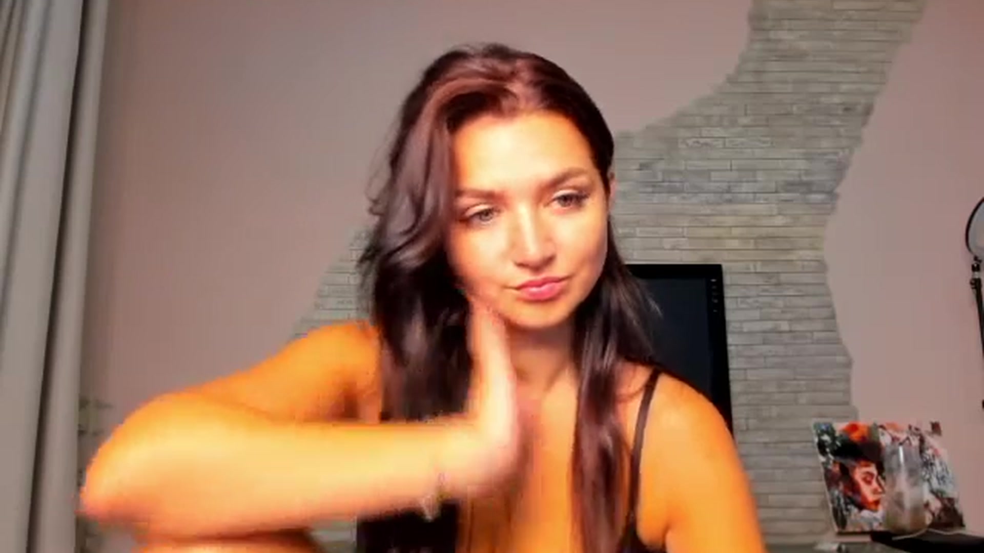 Gallery image thumbnail from ViolettStar's myfreecams stream on, 07/15/2025, 02:17 image 9 of 20