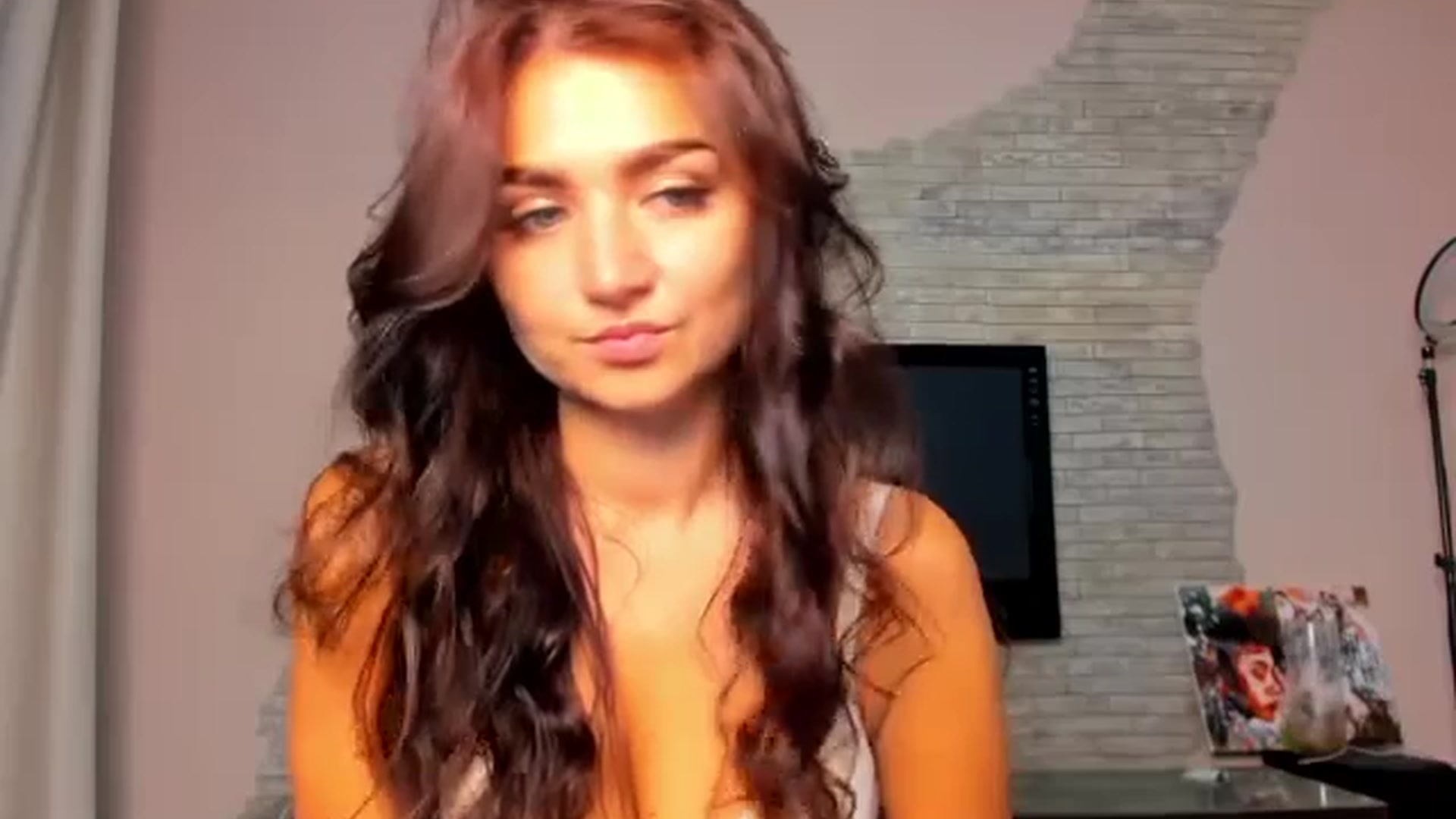 Gallery image thumbnail from ViolettStar's myfreecams stream on, 07/28/2025, 01:21 image 14 of 20