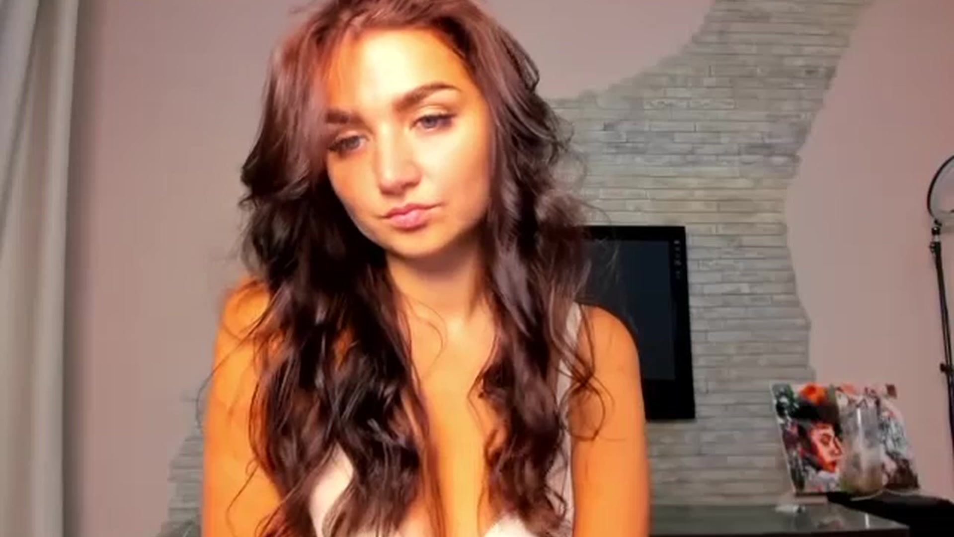 Gallery image thumbnail from ViolettStar's myfreecams stream on, 07/28/2025, 01:21 image 17 of 20
