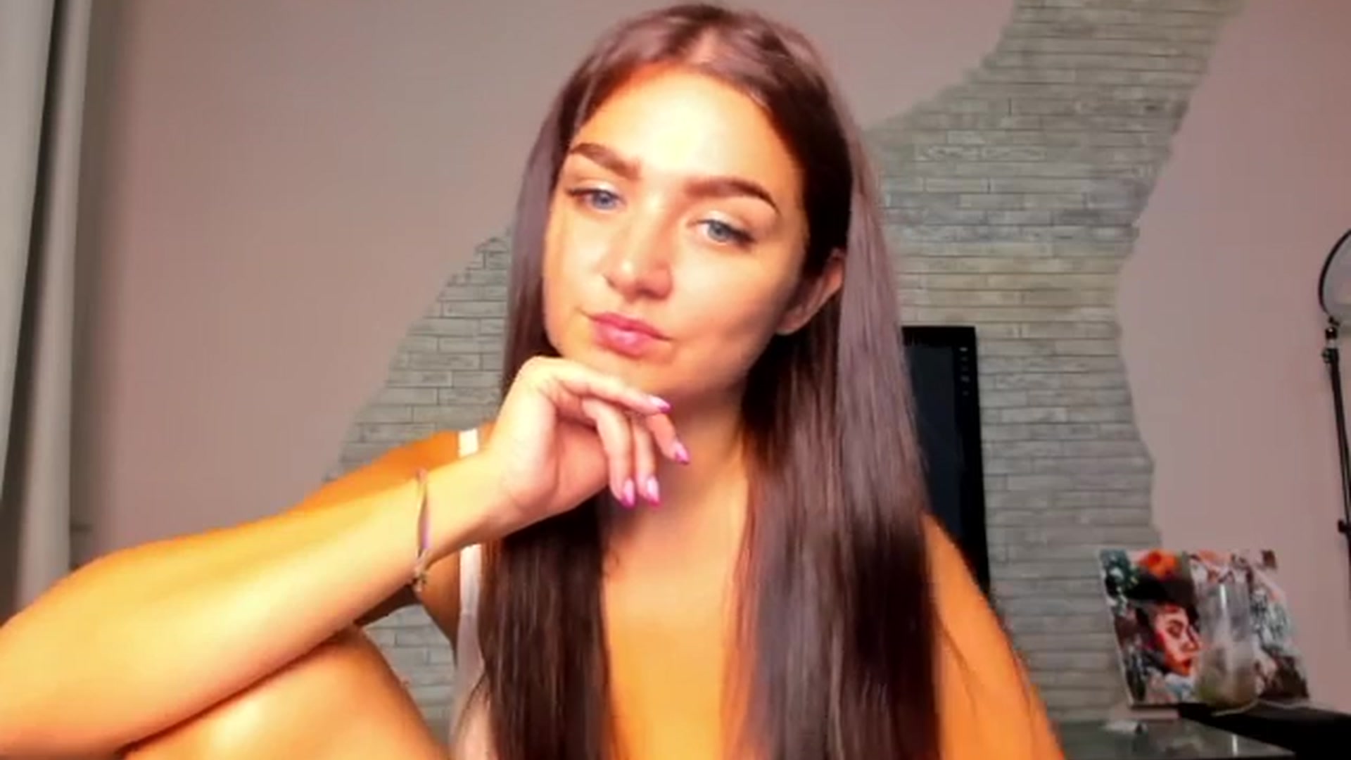Gallery image thumbnail from ViolettStar's myfreecams stream on, 07/28/2025, 02:49 image 3 of 20