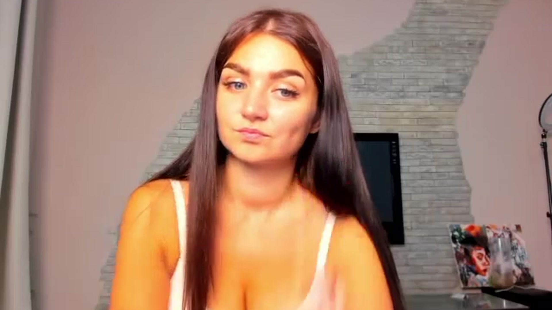 Gallery image thumbnail from ViolettStar's myfreecams stream on, 07/28/2025, 02:49 image 9 of 20