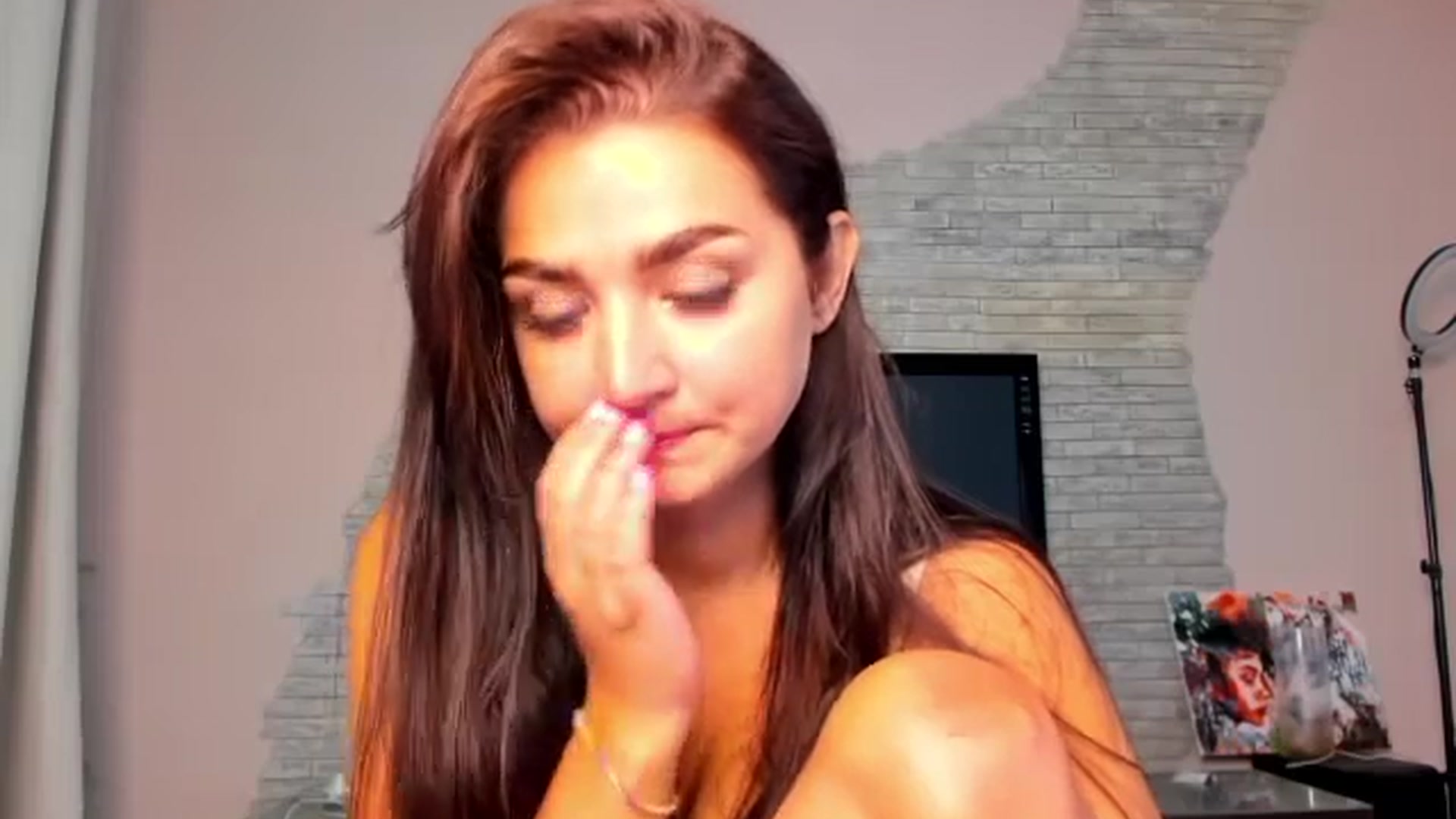 Gallery image thumbnail from ViolettStar's myfreecams stream on, 07/30/2025, 03:39 image 6 of 20