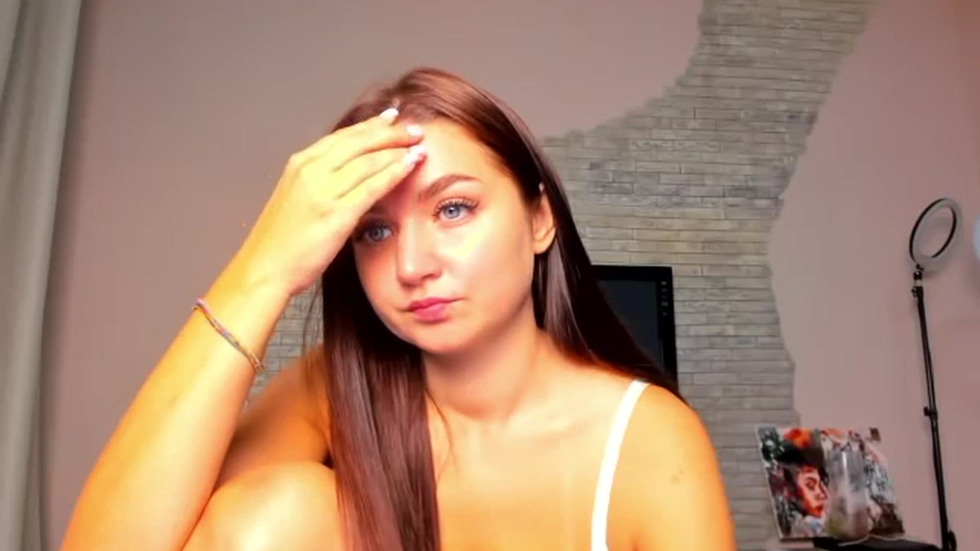 Gallery image thumbnail from ViolettStar's myfreecams stream on, 08/25/2025, 03:15 image 15 of 20