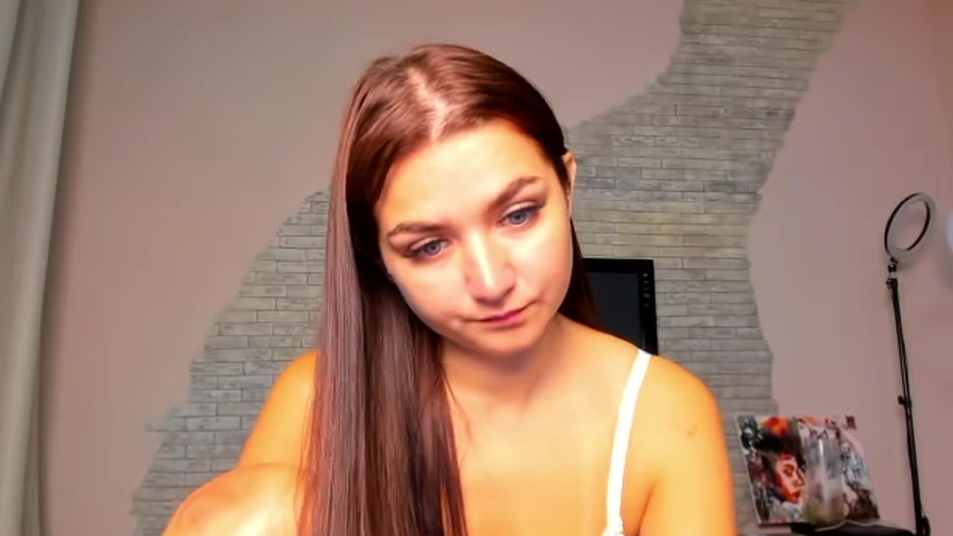 Gallery image thumbnail from ViolettStar's myfreecams stream on, 08/25/2025, 03:15 image 14 of 20