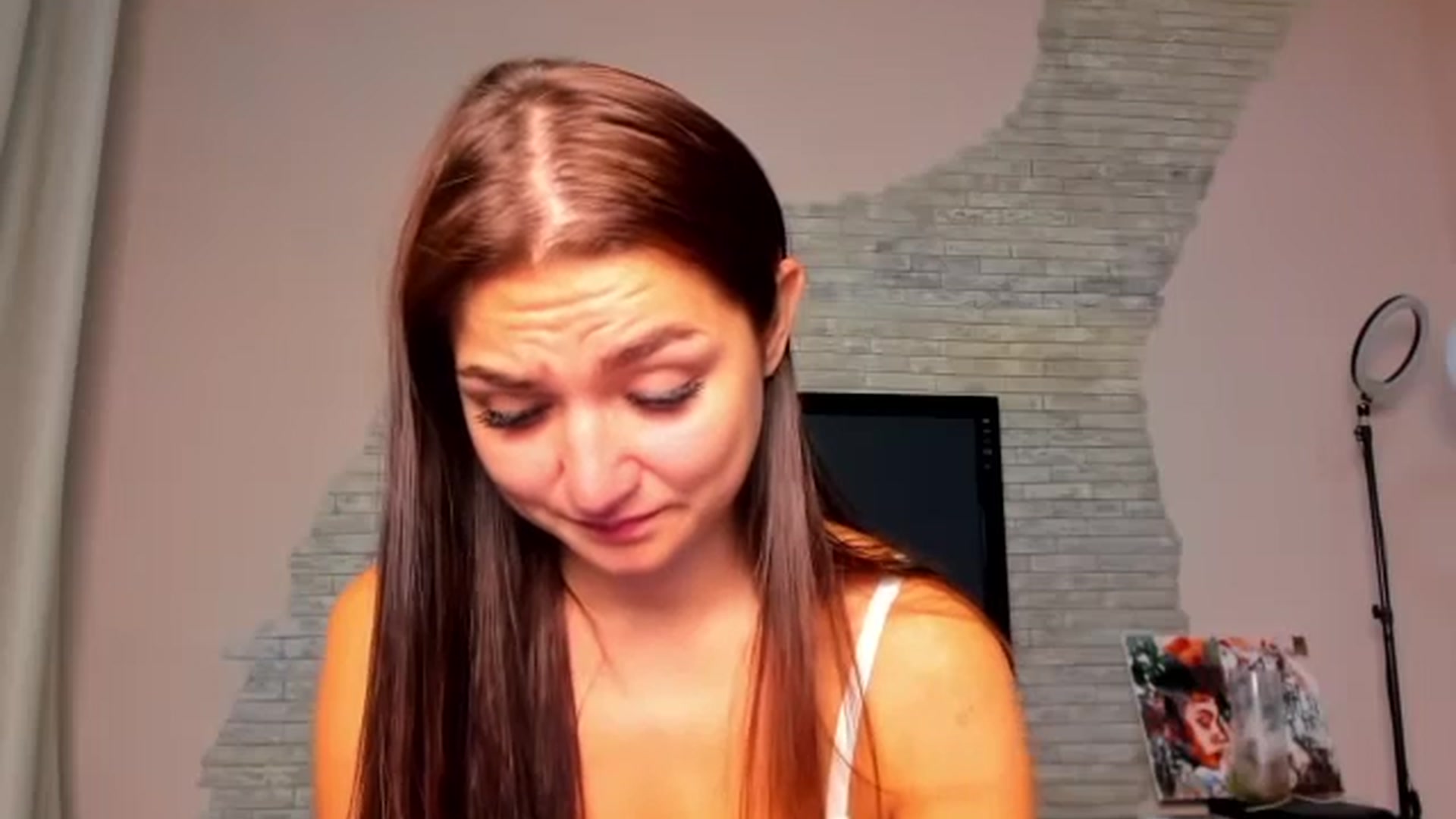 Gallery image thumbnail from ViolettStar's myfreecams stream on, 08/25/2025, 03:15 image 16 of 20