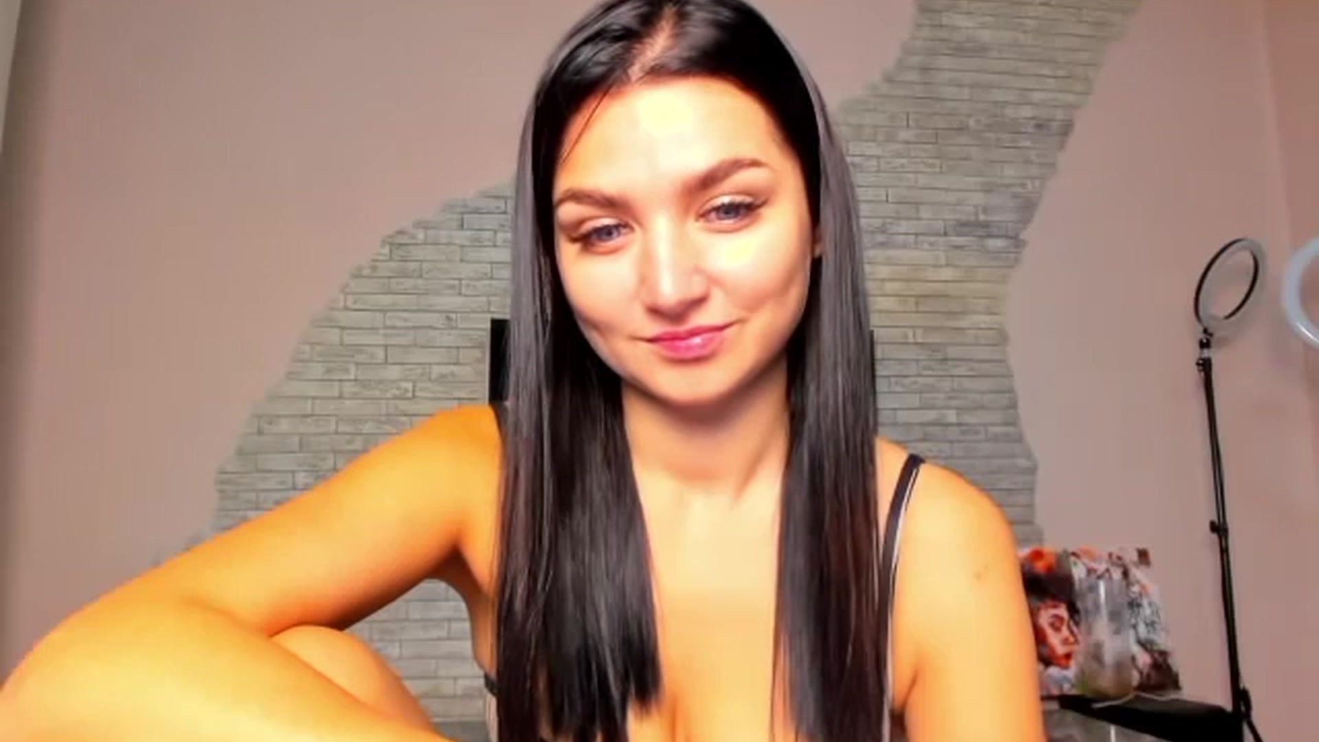 Gallery image thumbnail from ViolettStar's myfreecams stream on, 08/29/2025, 01:29 image 11 of 20