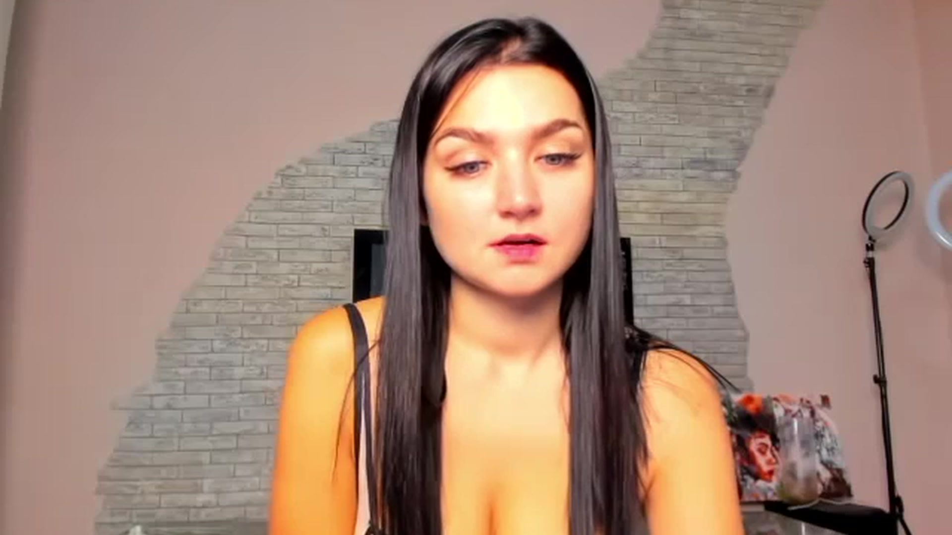 Gallery image thumbnail from ViolettStar's myfreecams stream on, 08/29/2025, 01:29 image 19 of 20