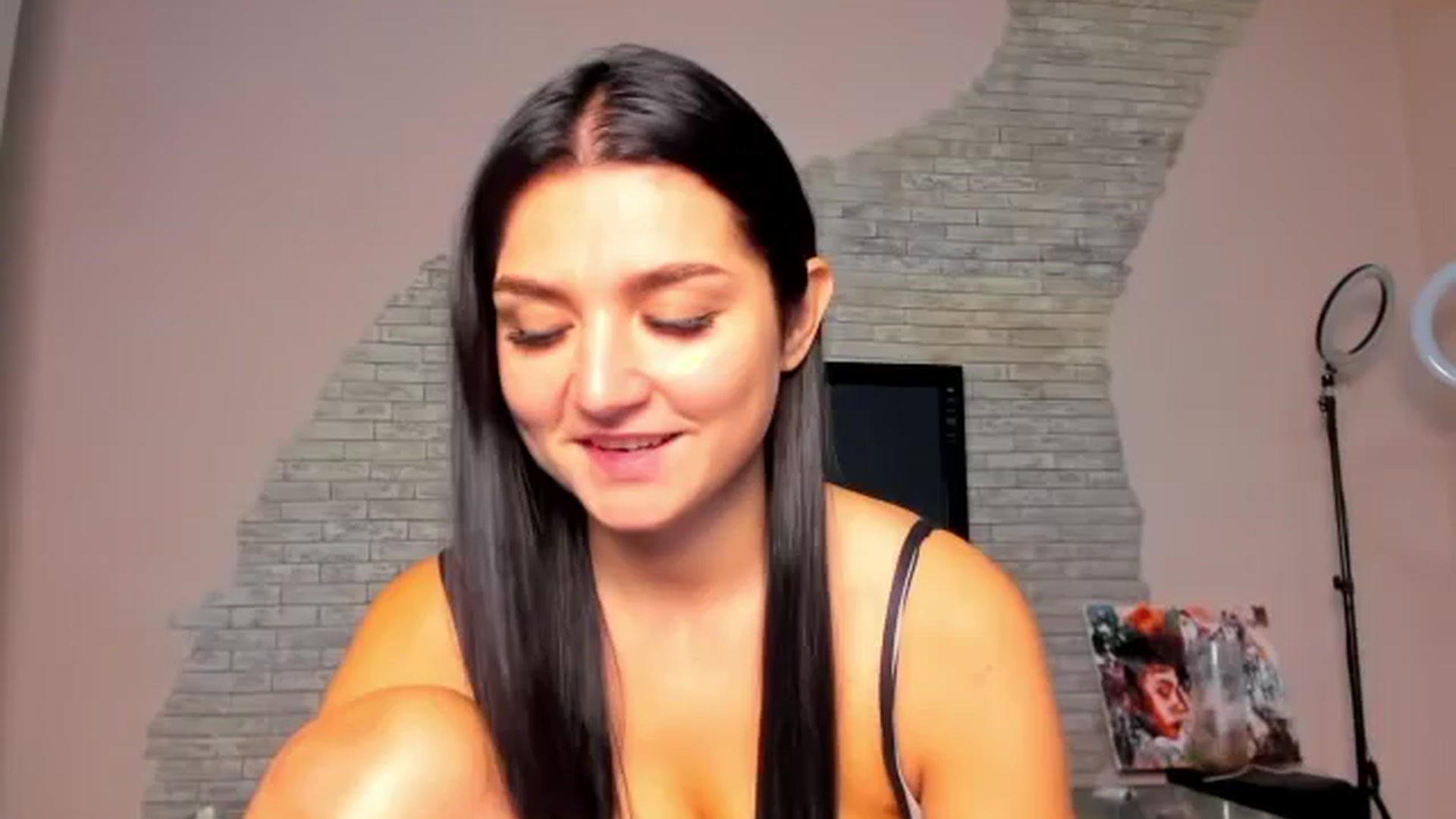 Gallery image thumbnail from ViolettStar's myfreecams stream on, 08/29/2025, 03:17 image 5 of 20
