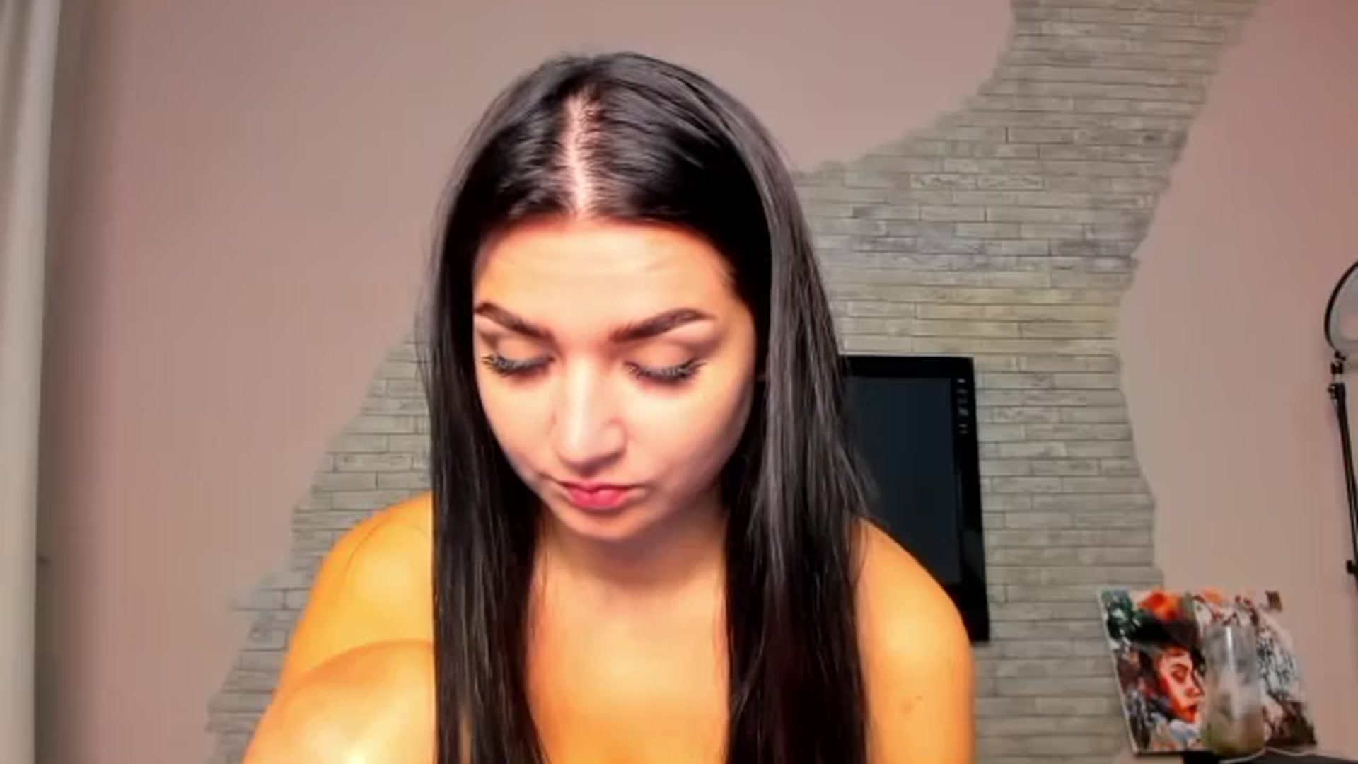 Gallery image thumbnail from ViolettStar's myfreecams stream on, 09/08/2025, 01:43 image 2 of 20