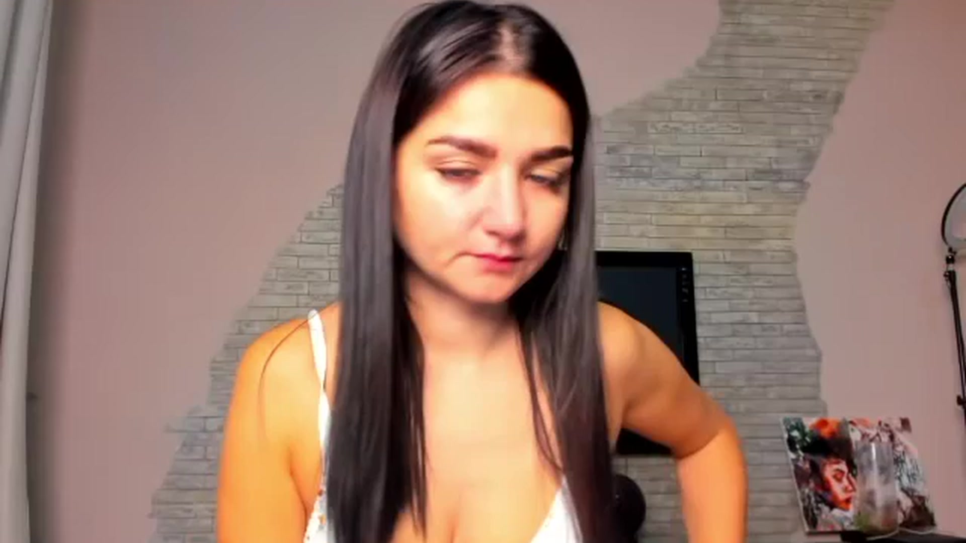 Gallery image thumbnail from ViolettStar's myfreecams stream on, 09/09/2025, 01:02 image 1 of 20