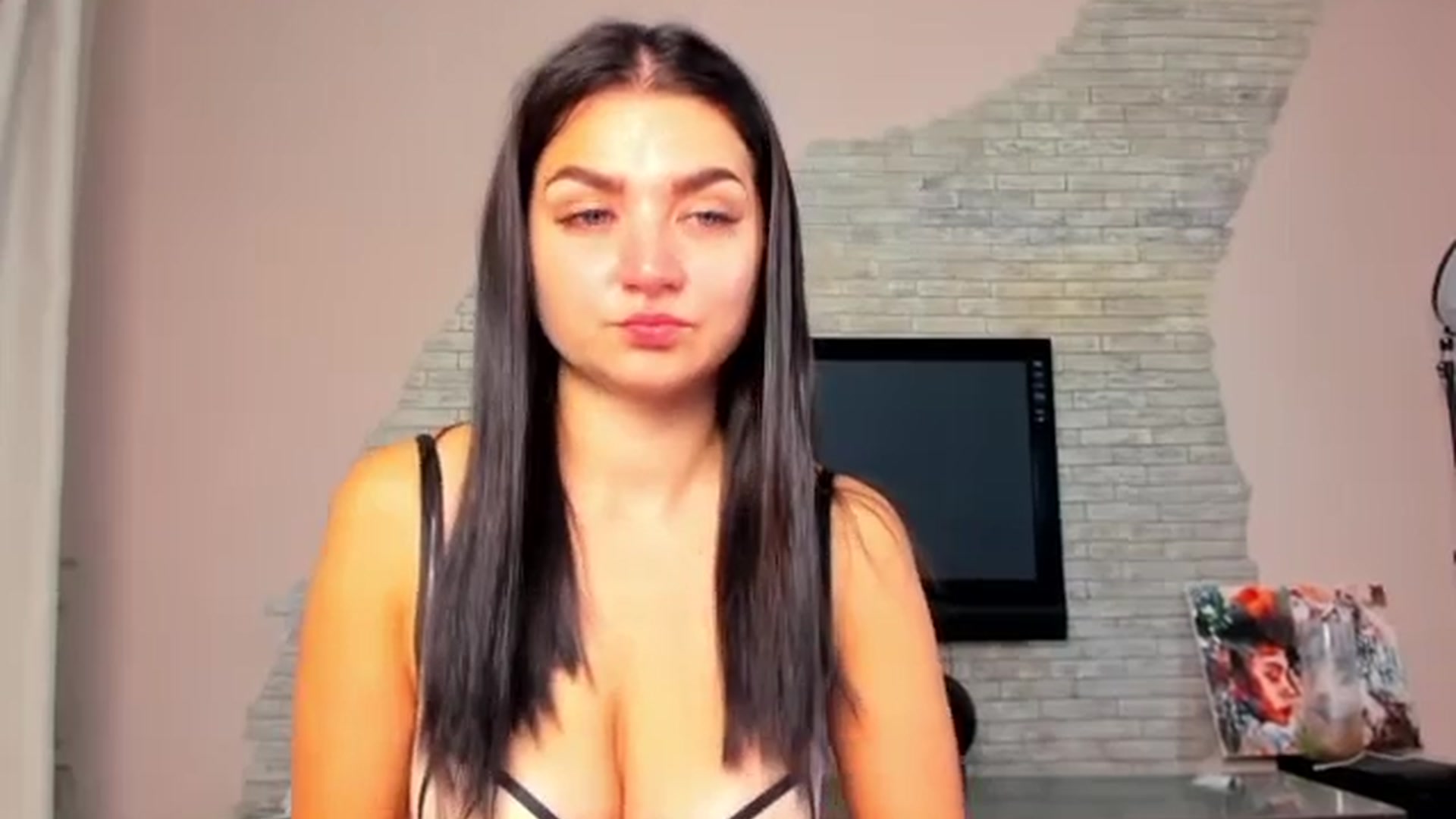 Gallery image thumbnail from ViolettStar's myfreecams stream on, 09/15/2025, 01:43 image 19 of 20