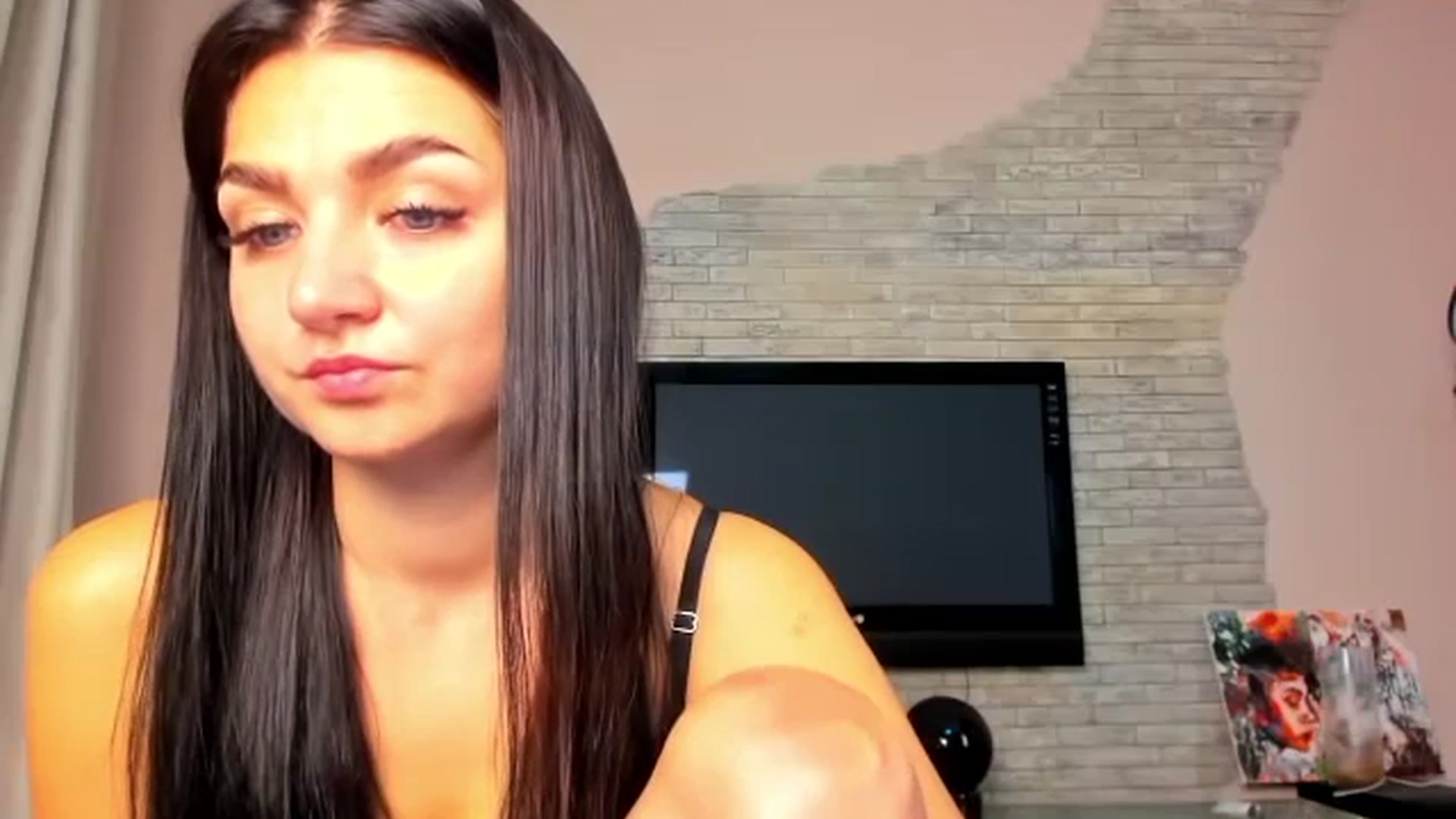 Gallery image thumbnail from ViolettStar's myfreecams stream on, 09/16/2025, 01:24 image 17 of 20