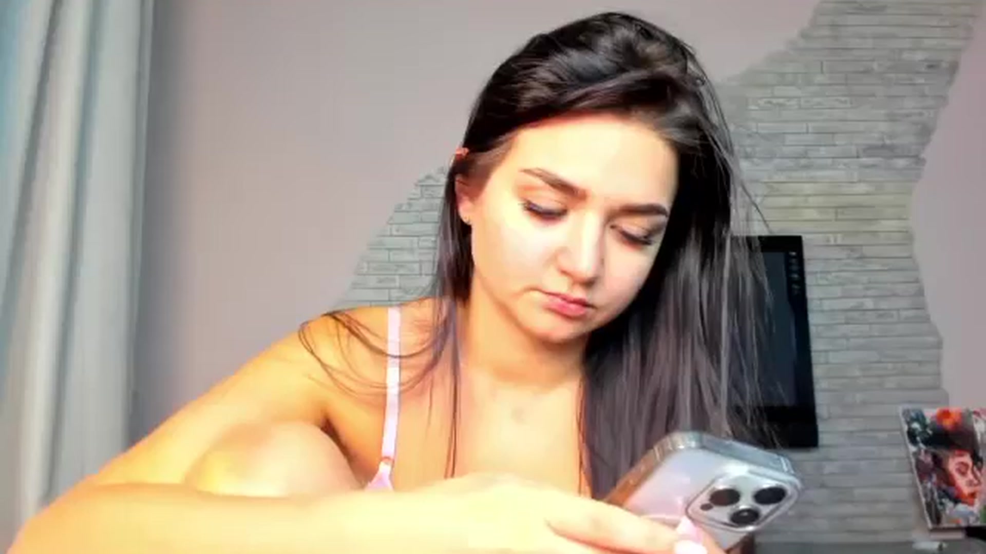 Gallery image thumbnail from ViolettStar's myfreecams stream on, 11/28/2025, 04:14 image 13 of 20