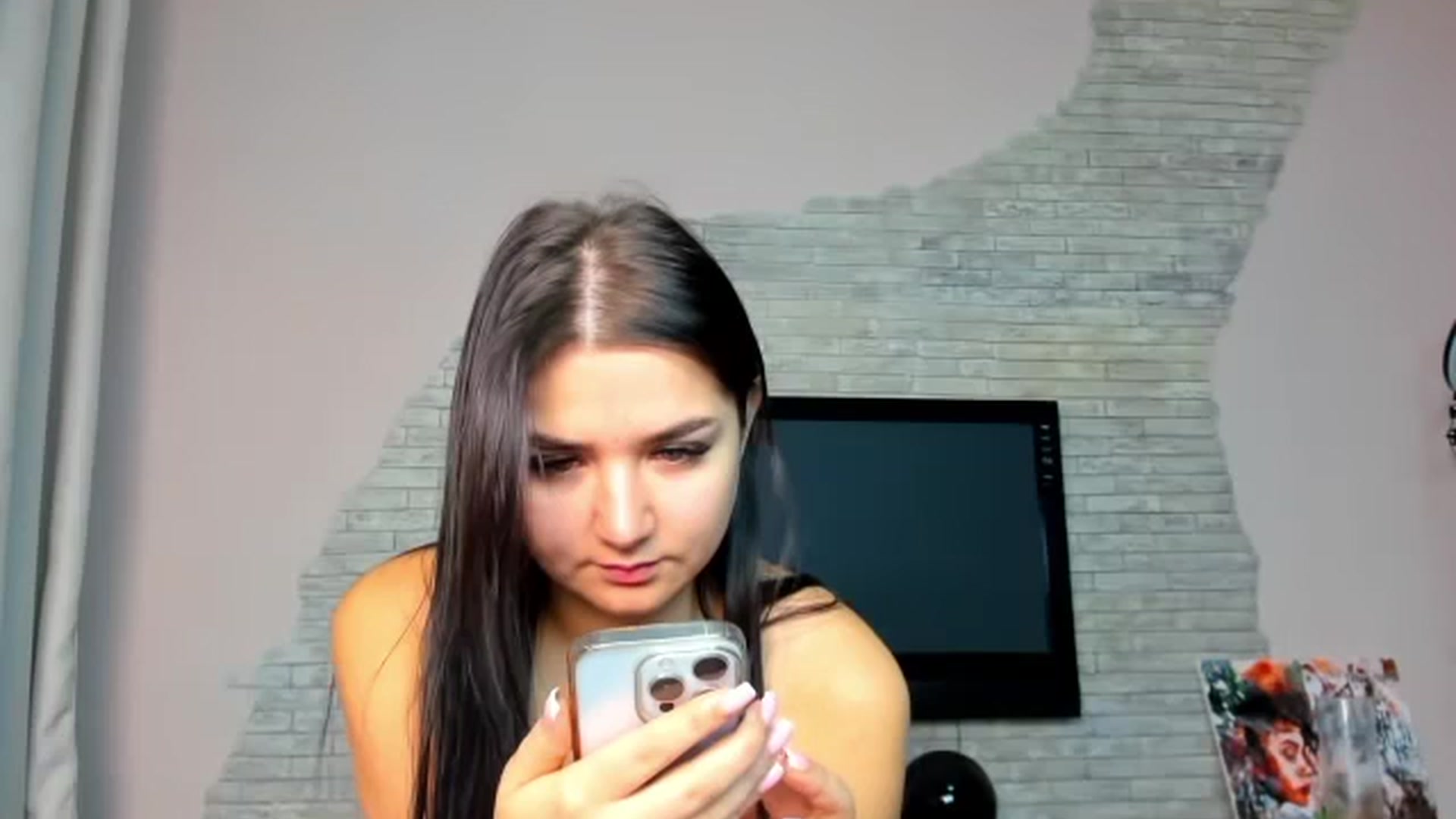 Gallery image thumbnail from ViolettStar's myfreecams stream on, 12/17/2025, 02:08 image 12 of 20