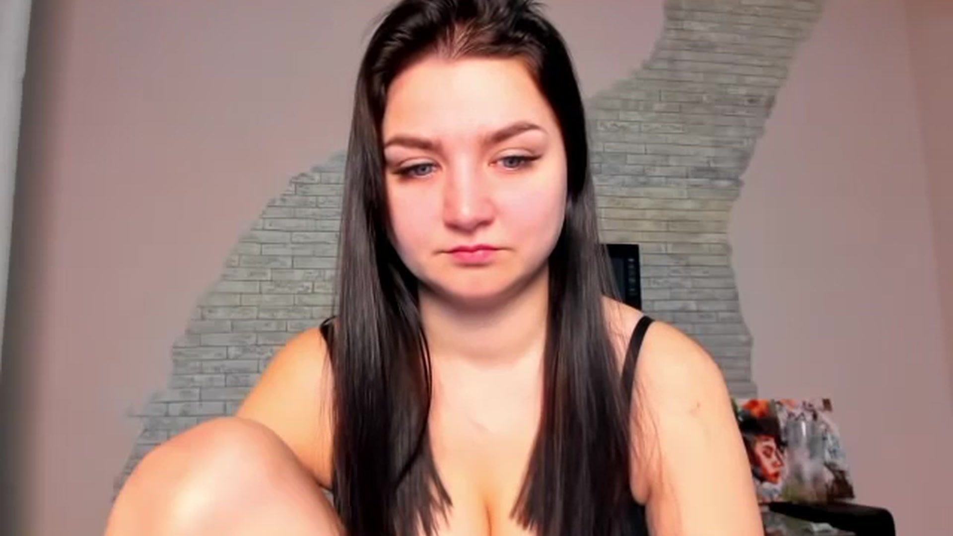Gallery image thumbnail from ViolettStar's myfreecams stream on, 04/17/2026, 02:23 image 12 of 20
